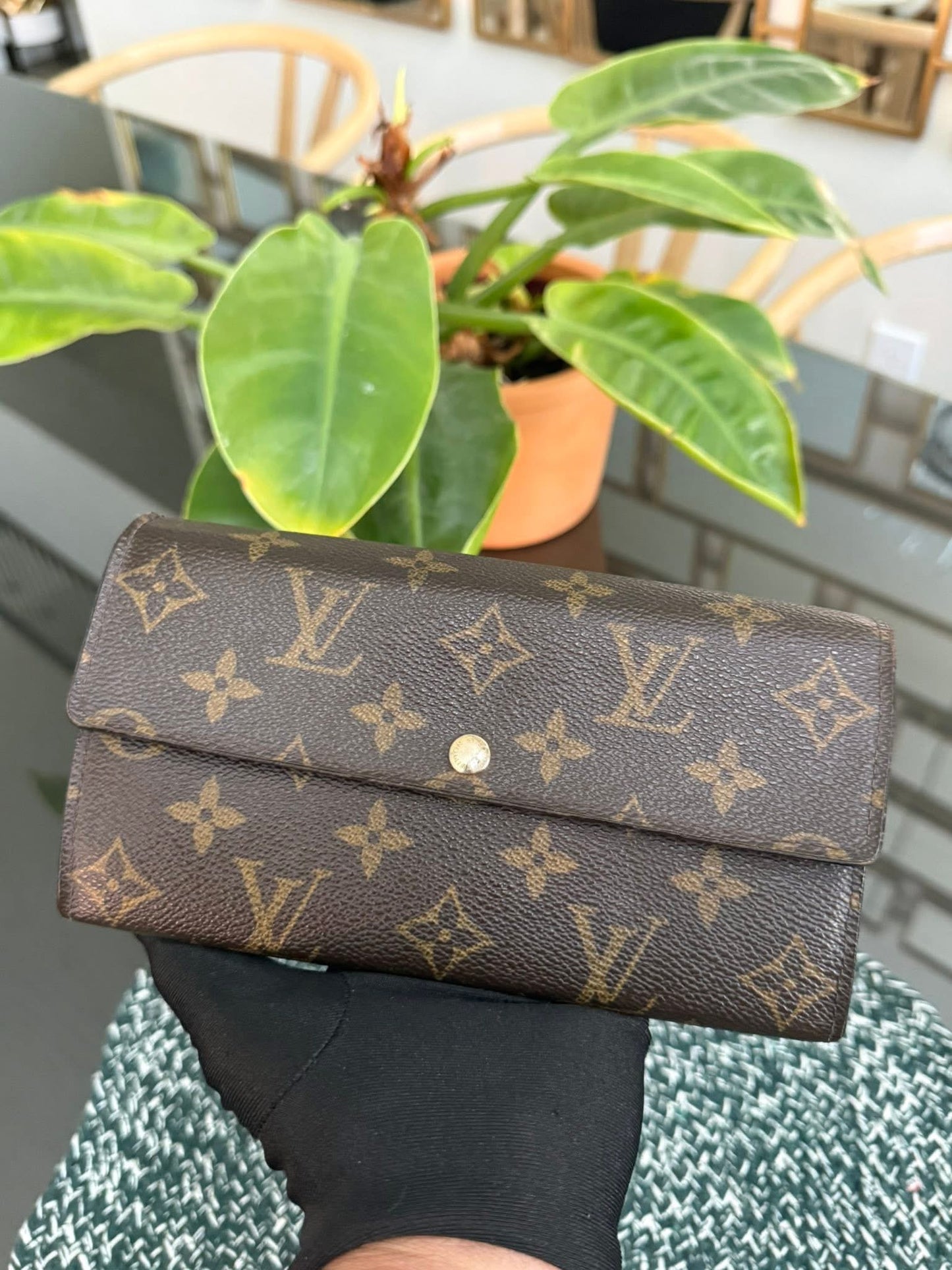 Sarah Wallet in Monogram 10 Cardholders 🗓️ Year: 2009