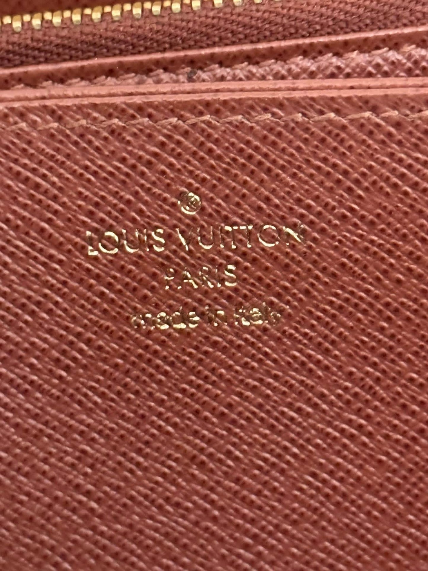 Monogram Zippy Long Wallet 🗓️ Year: 2018