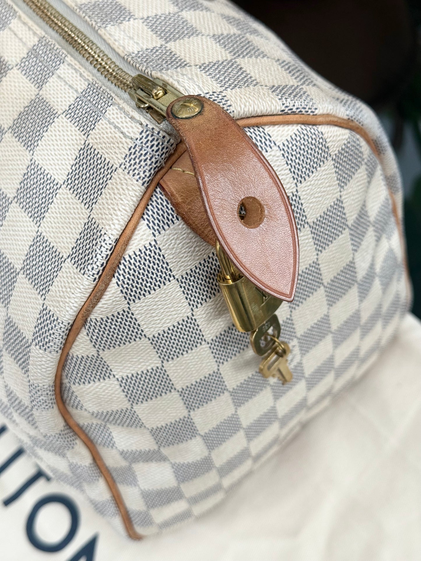 Speedy 30 Azur with 🔐 Lock & Keys and Dustbag 
🗓️ Year: 2012