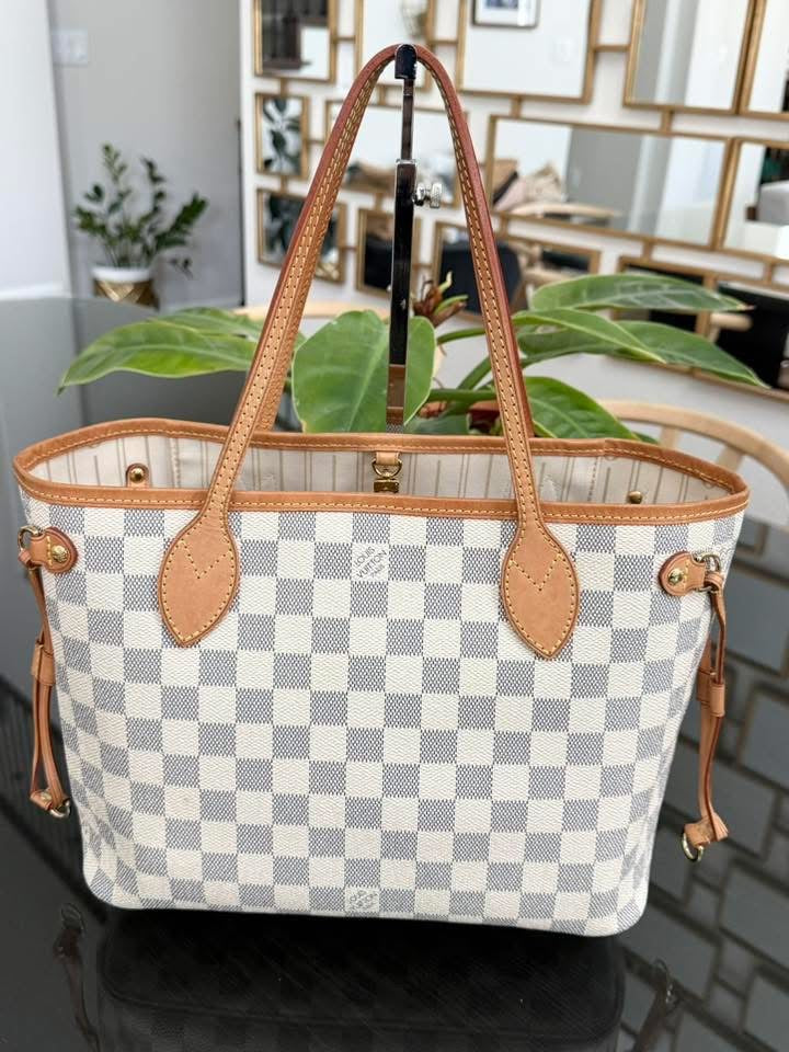 Neverfull PM in Azur with Dustbag and Insert Organizer 🗓️ Year: 2011
