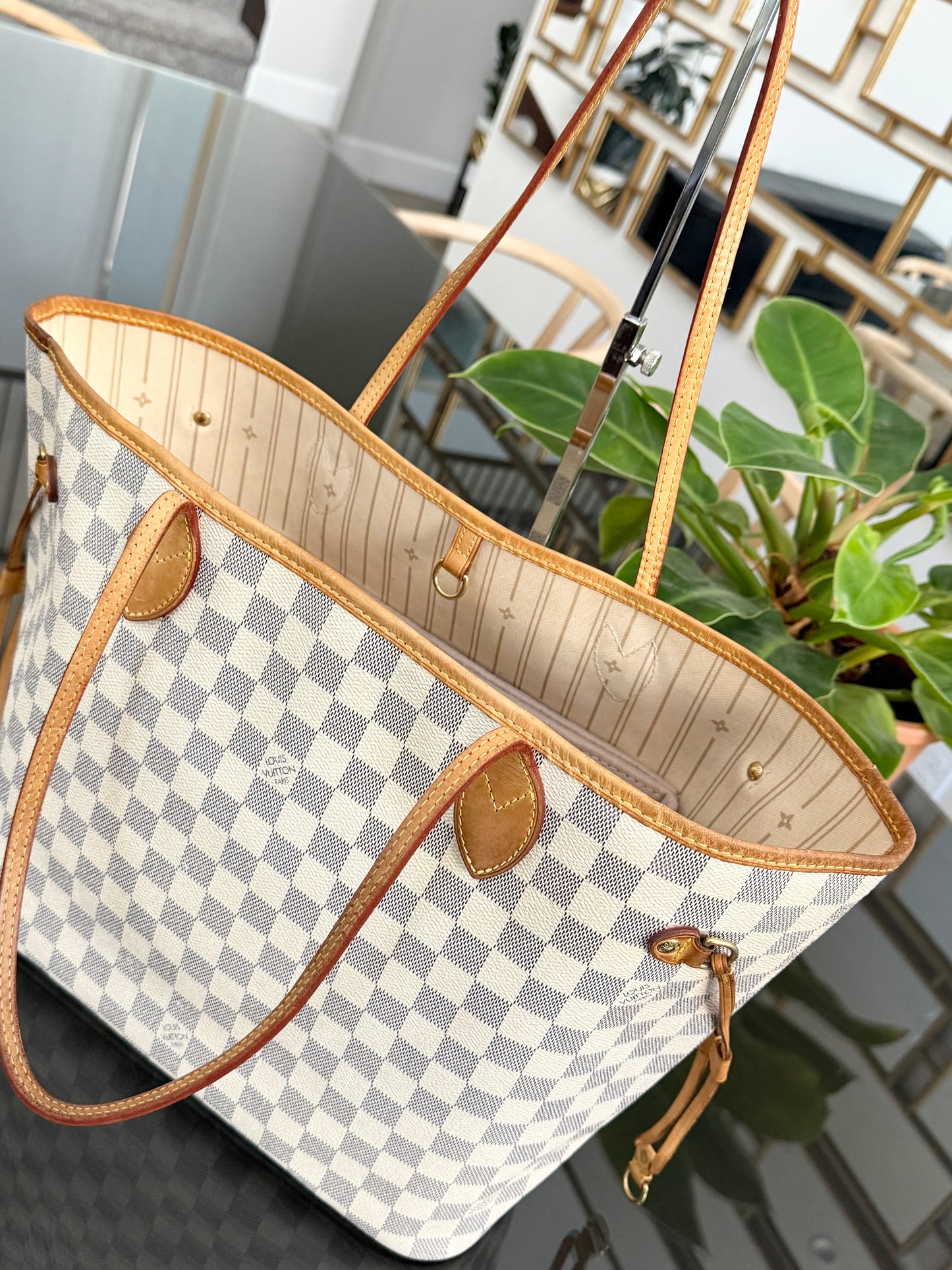 Neverfull MM in Azur with Insert Organizer 🗓️ Year: 2009