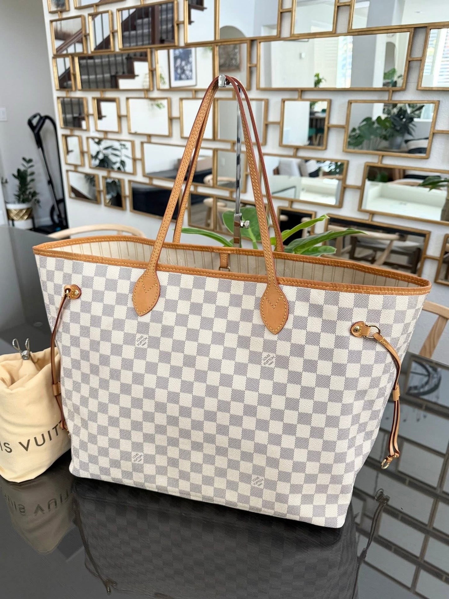 Neverfull GM in Azur with Dustbag Insert Organizer 🗓️ Year: 2012
