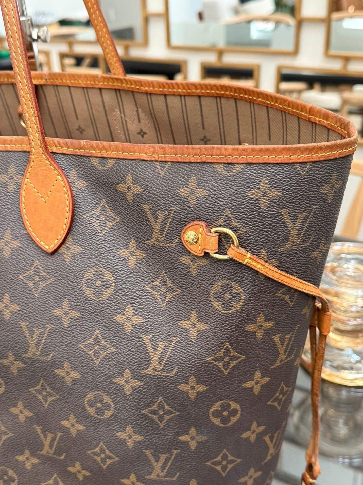 Neverfull GM in Monogram with Insert Organizer 📅 Year: 2011