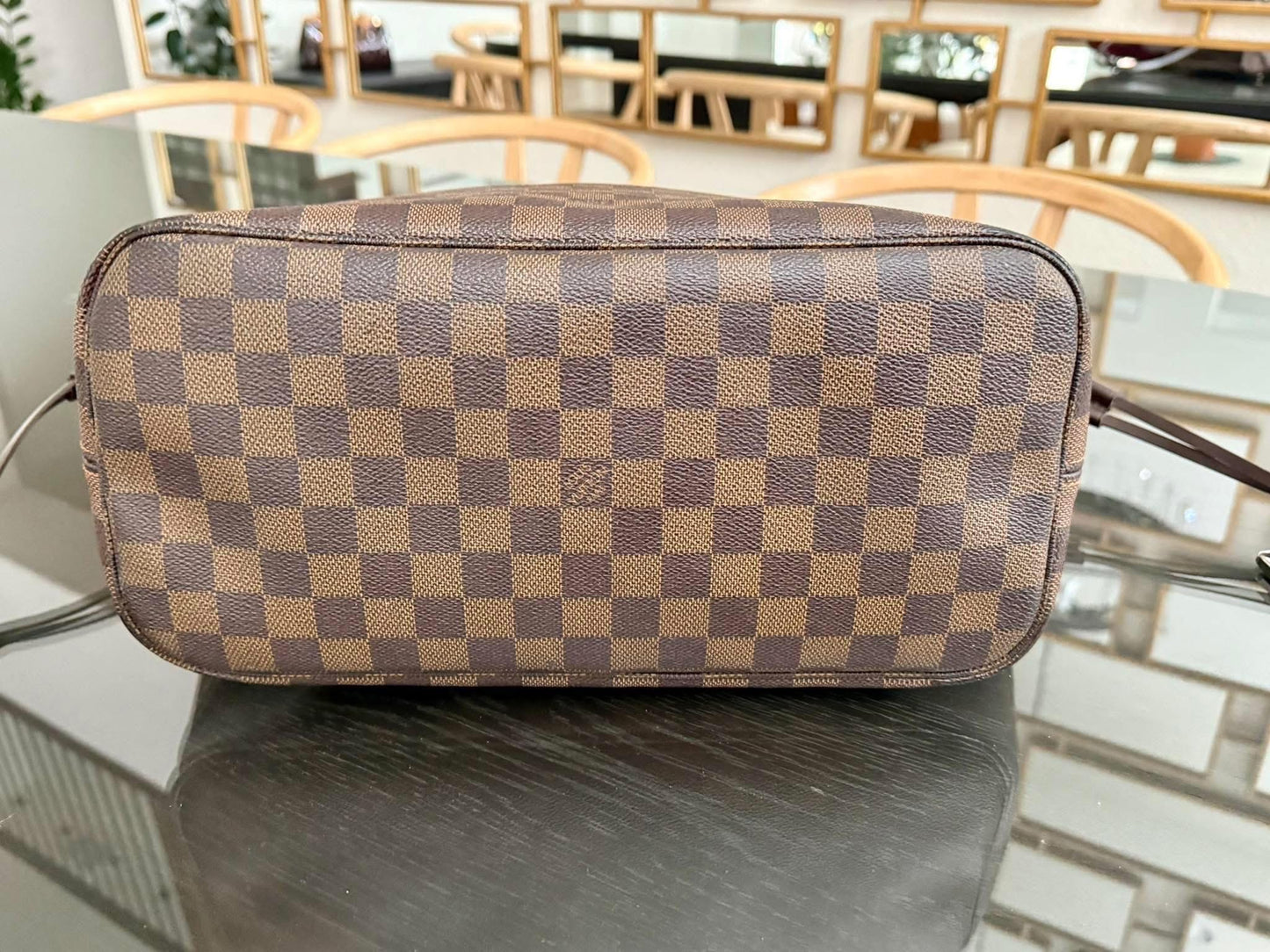 Neverfull MM in DE with Dustbag 🗓️ Year: 2010