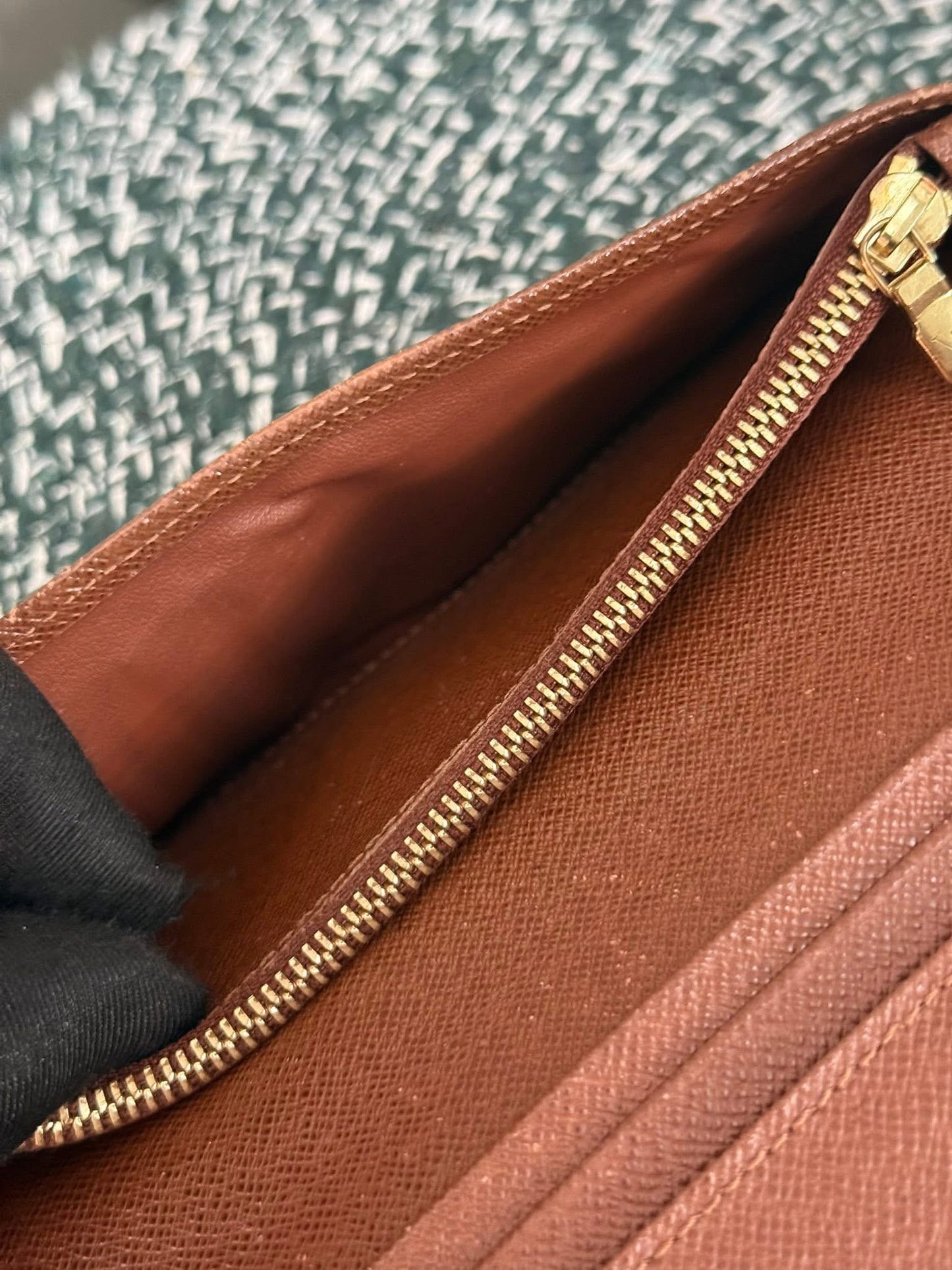 Monogram Brazza Wallet 🗓️ Year: 2012