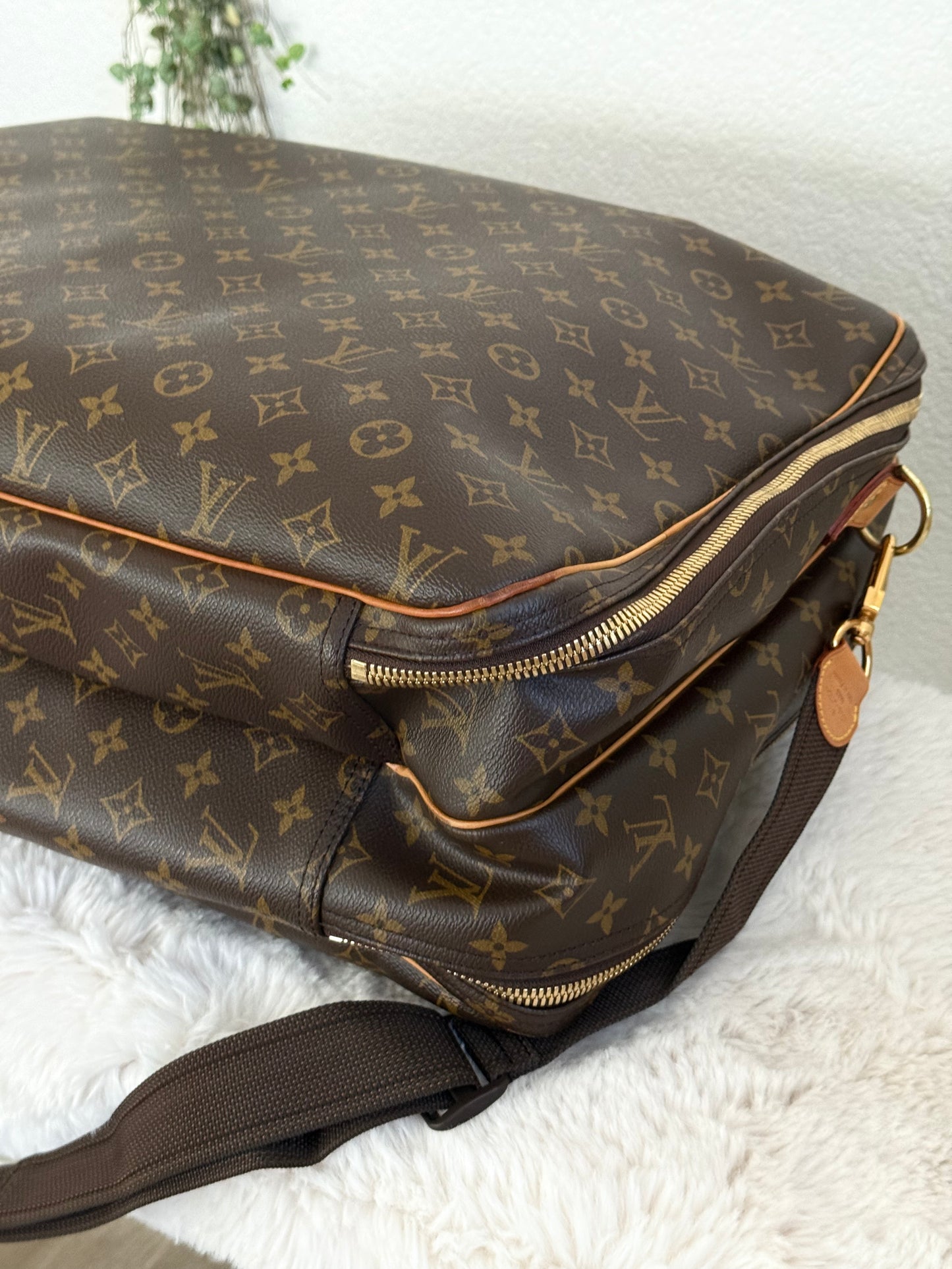 Alize II with Strap and Poignet -🗓️ Year 2005