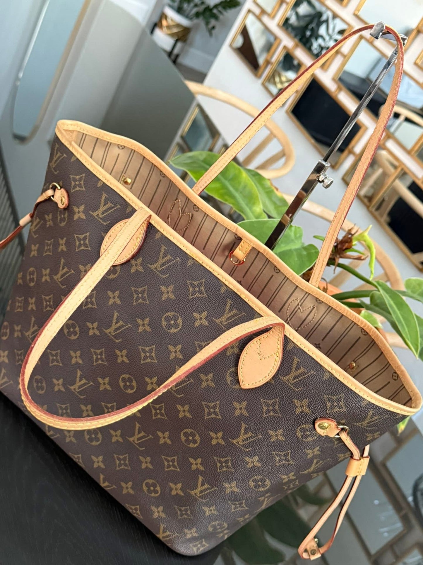 Neverfull MM with Dustbag -🗓️ Year: 2008
