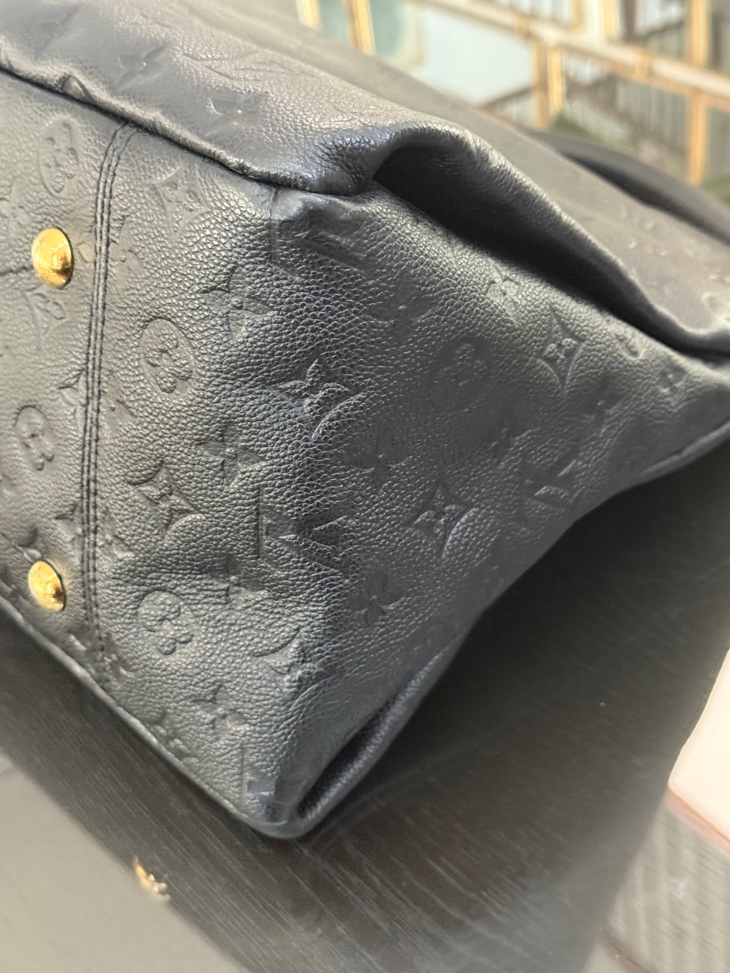 Artsy MM Empriente Black with Dustbag - 📅 Microchip and Authenticated