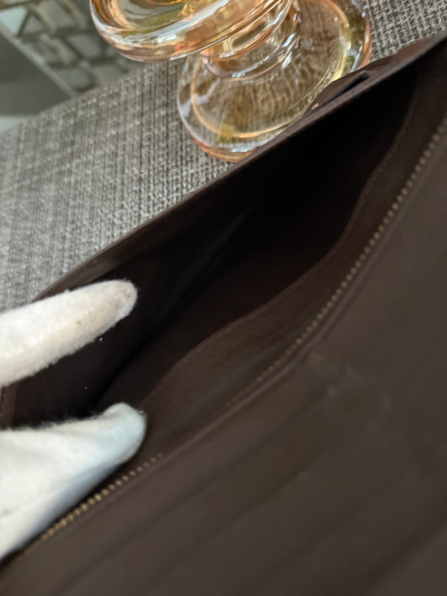 Insolite Wallet in De -Year 2011