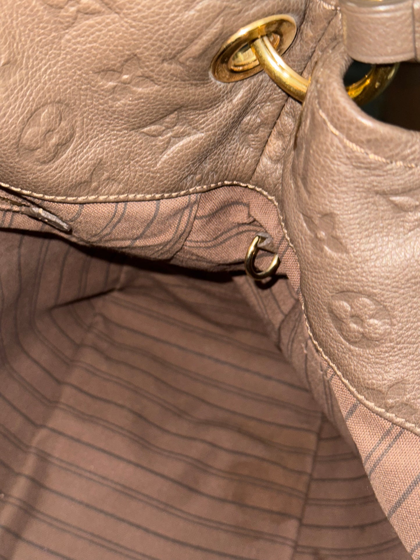 Artsy MM Empriente Ombre with Dustbag and Insert Organizer 📅 Year: 2011