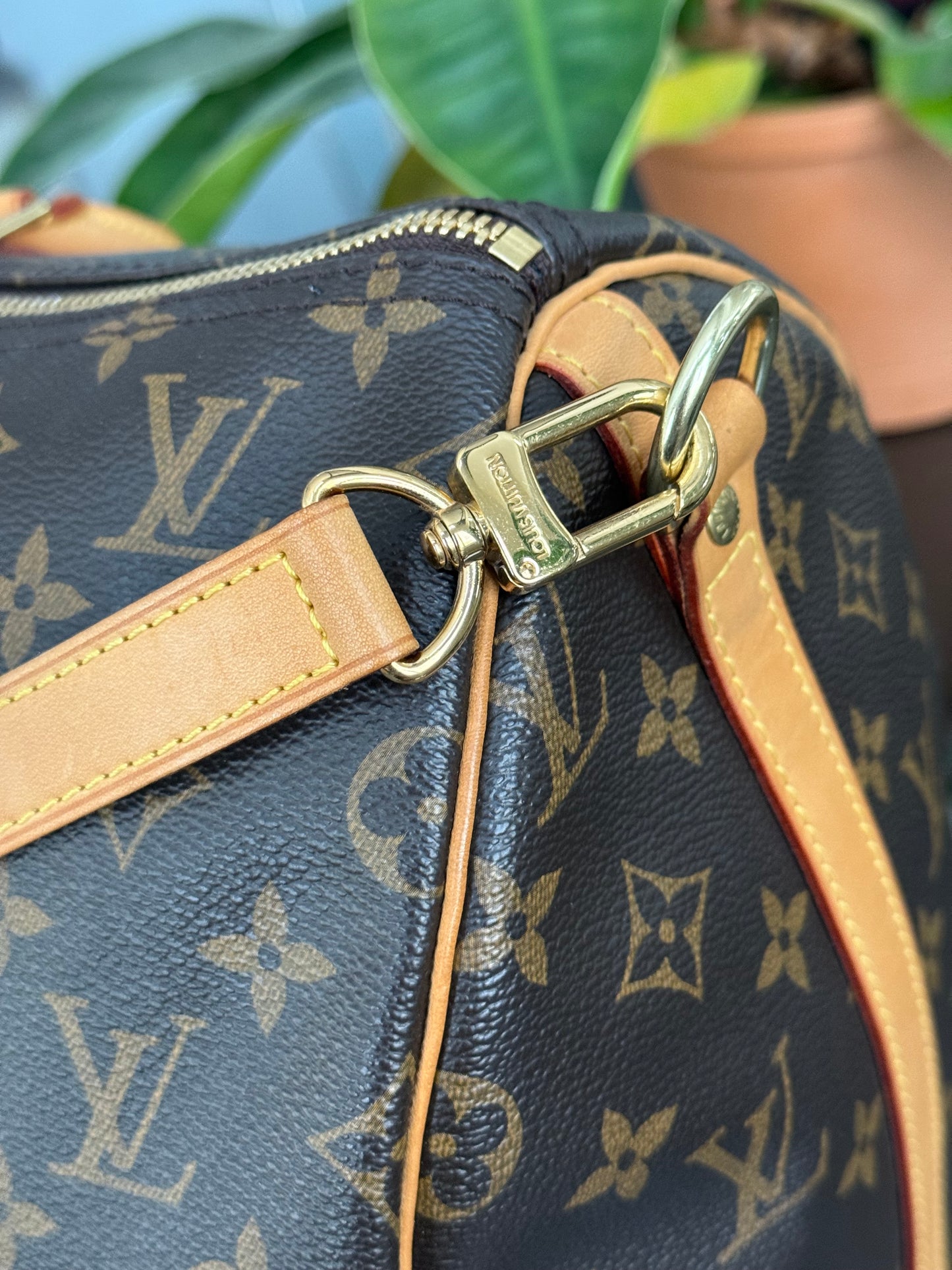 Speedy 40 Bandoulier in Monogram with Lock 🔐, Key and Dustbag 🗓️ Year: 2012