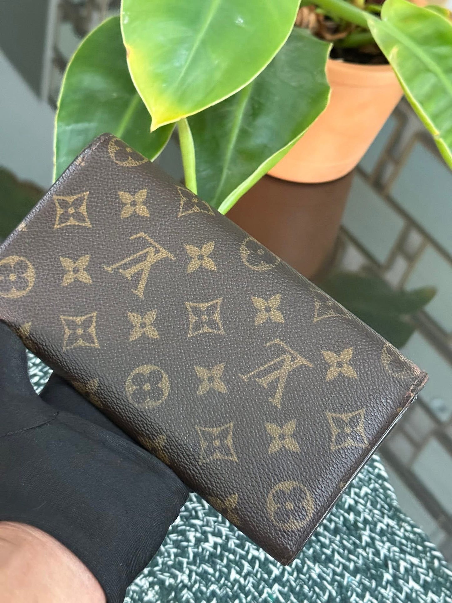 Sarah Wallet in Monogram 10 Cardholders 🗓️ Year: 2009