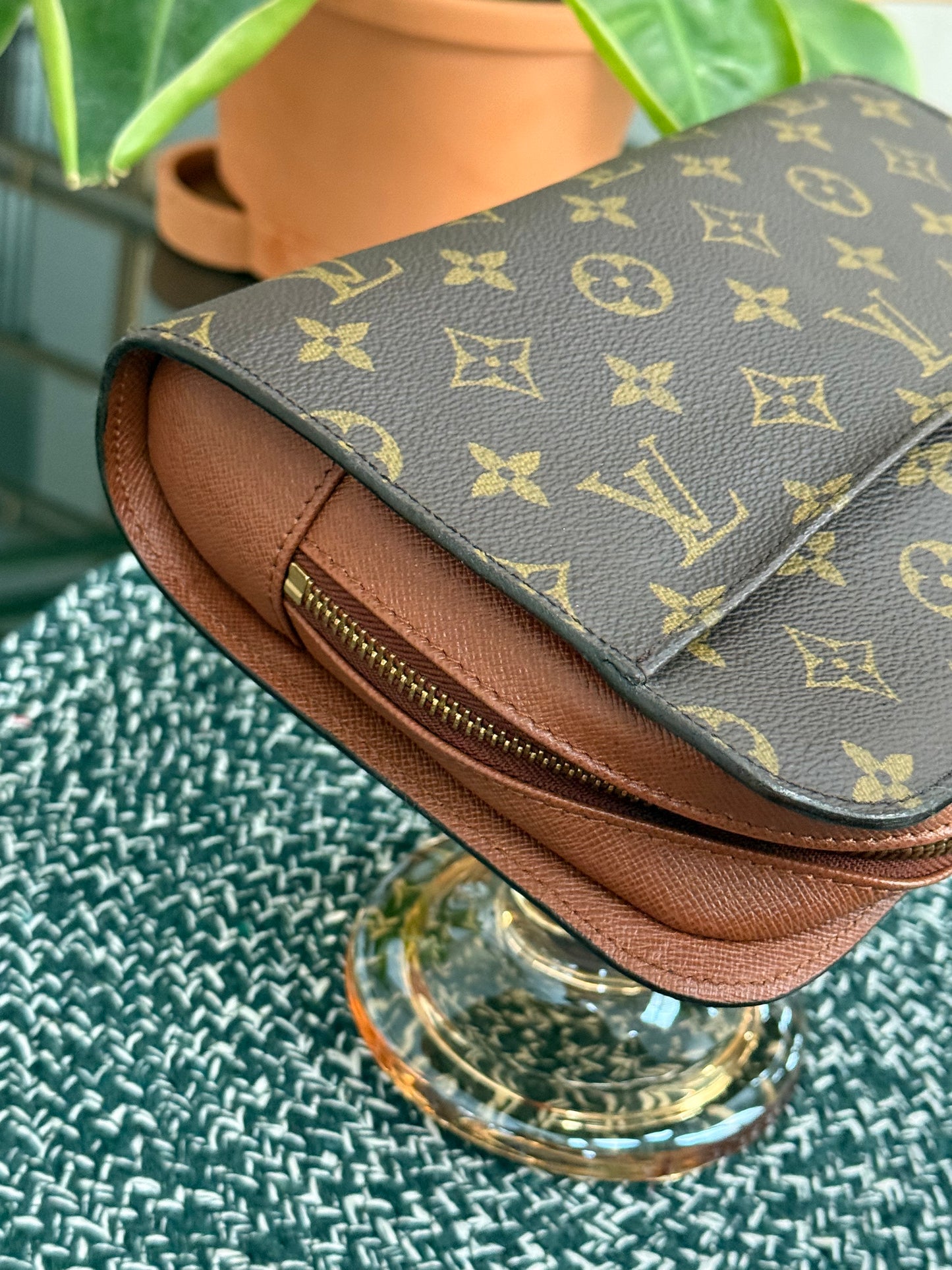 Orsay Clutch 🗓️ Year: 1996
