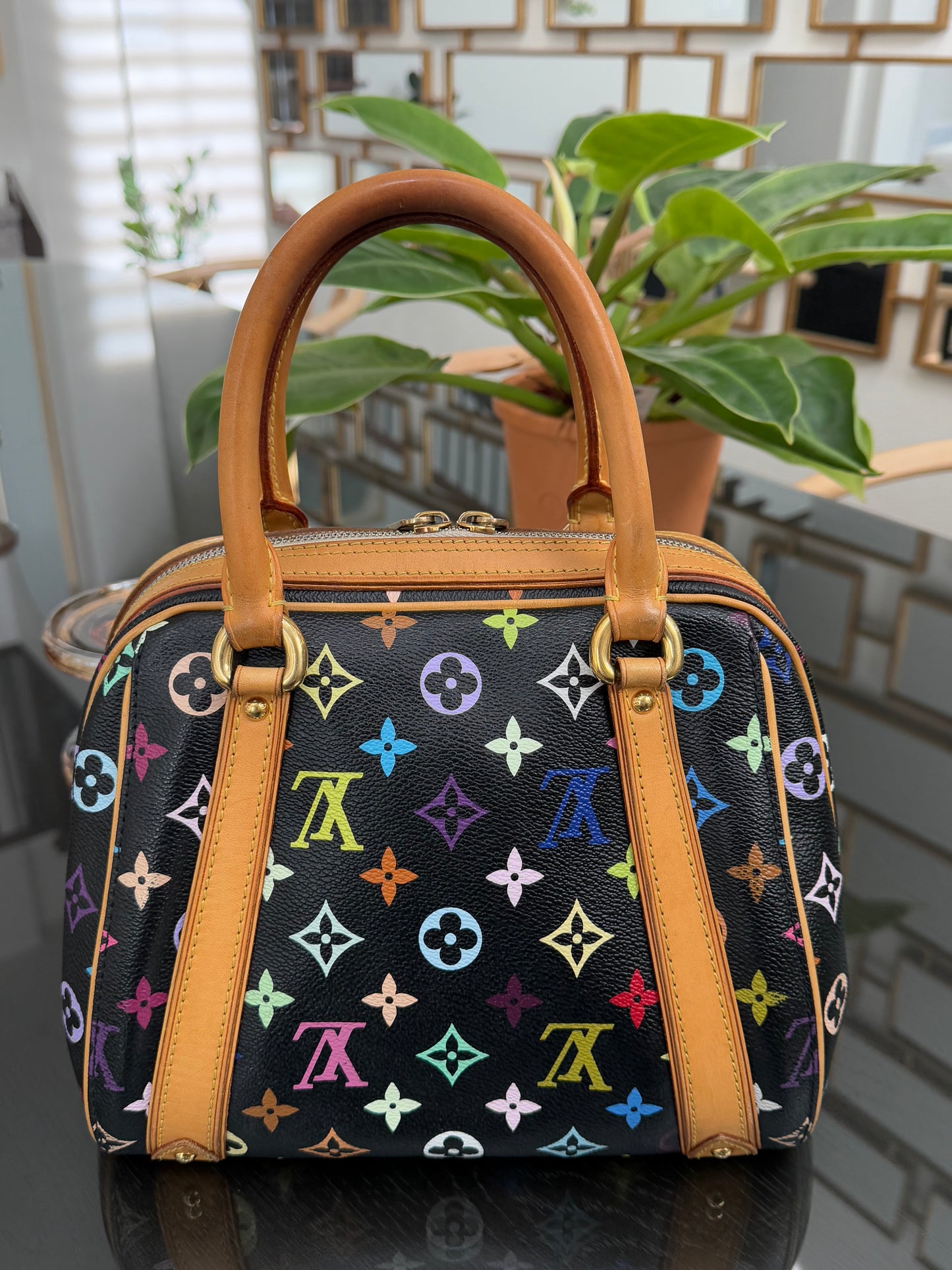 Multicolor Priscilla with Dustbag 📅 Year: 2008