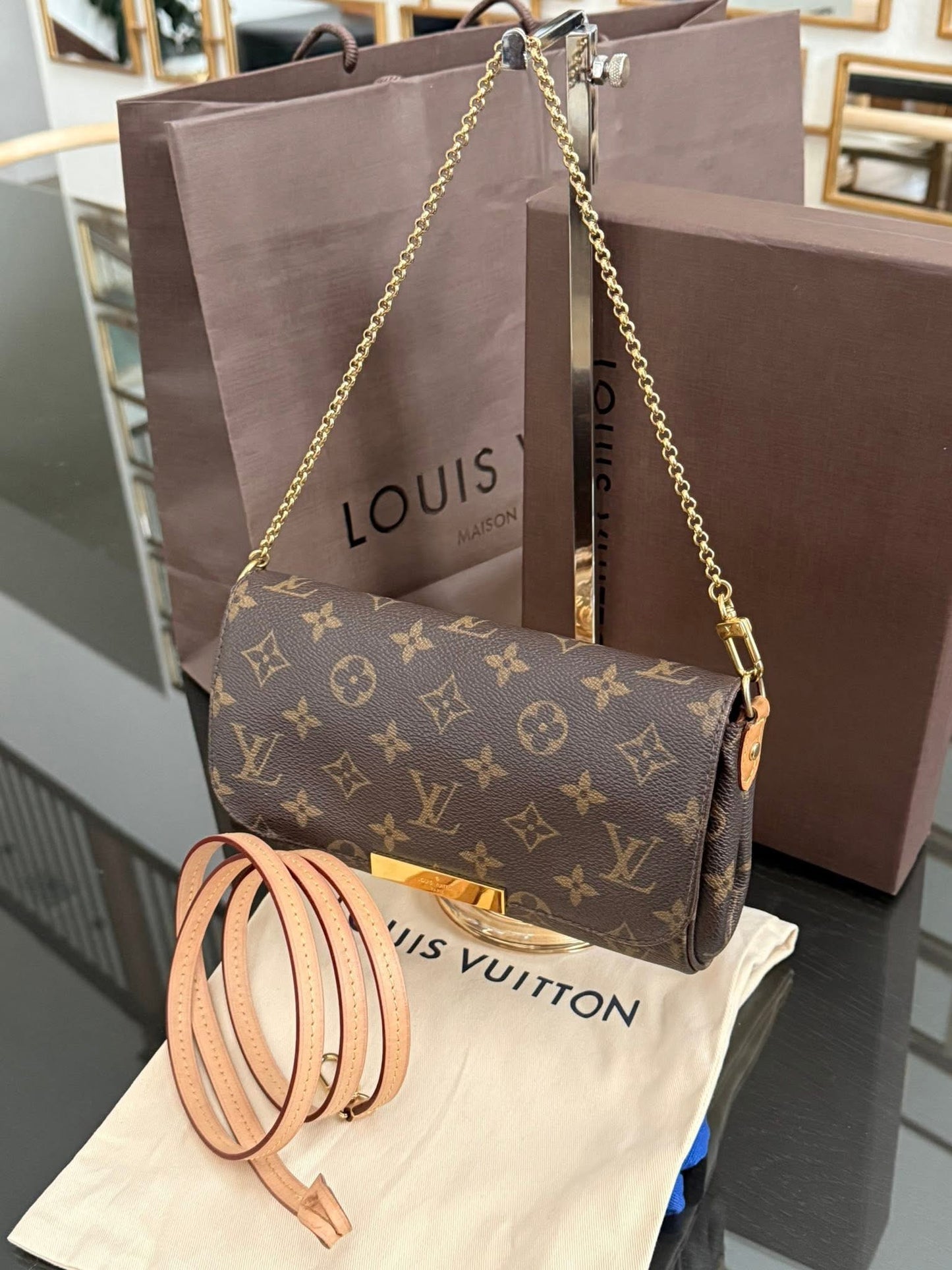 Favorite PM in Monogram with Dustbag, Box and Paper Bag -🗓️ Year: 2013