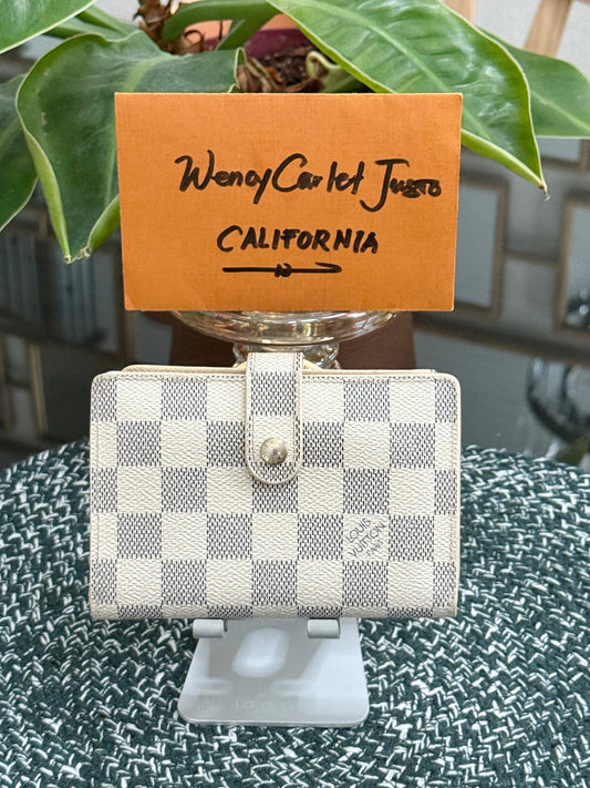 Kisslock Wallet in Azur 🗓️ Year: 2007