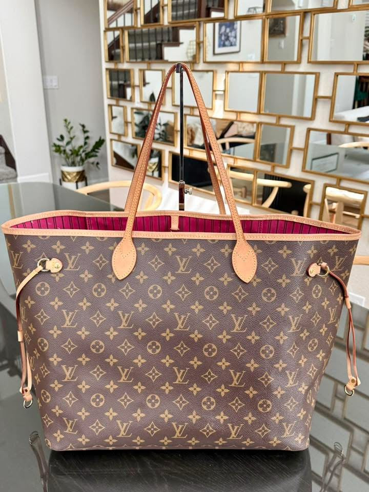 Neverfull GM Monogram in Pivione with Dustbag -🗓️ Year: 2019