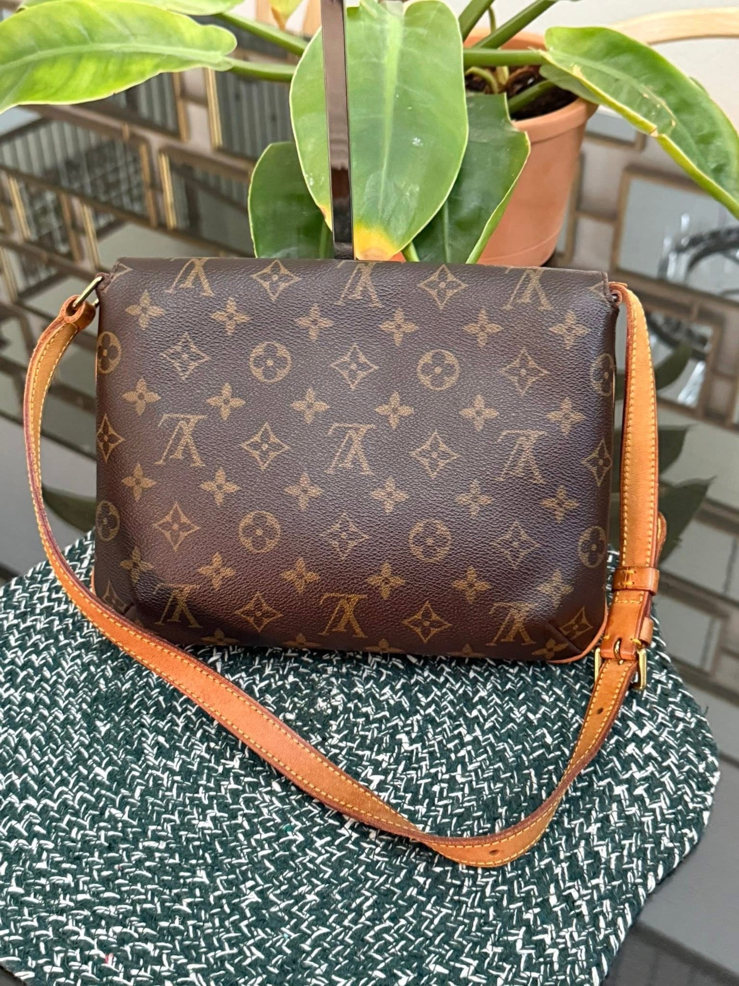 Monogram Musette Tango Shoulder Bag 📅 Year 1999