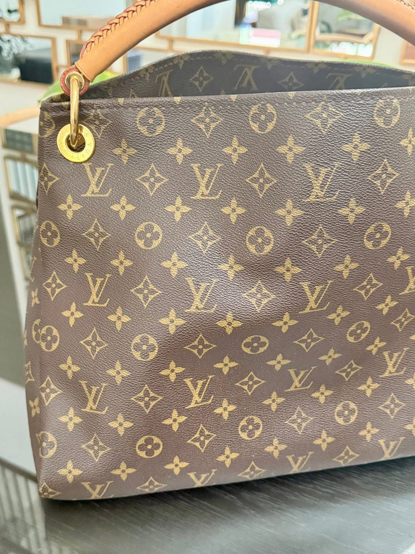 Artsy MM with Dustbag and Insert Organizer - 📅 Year: 2010