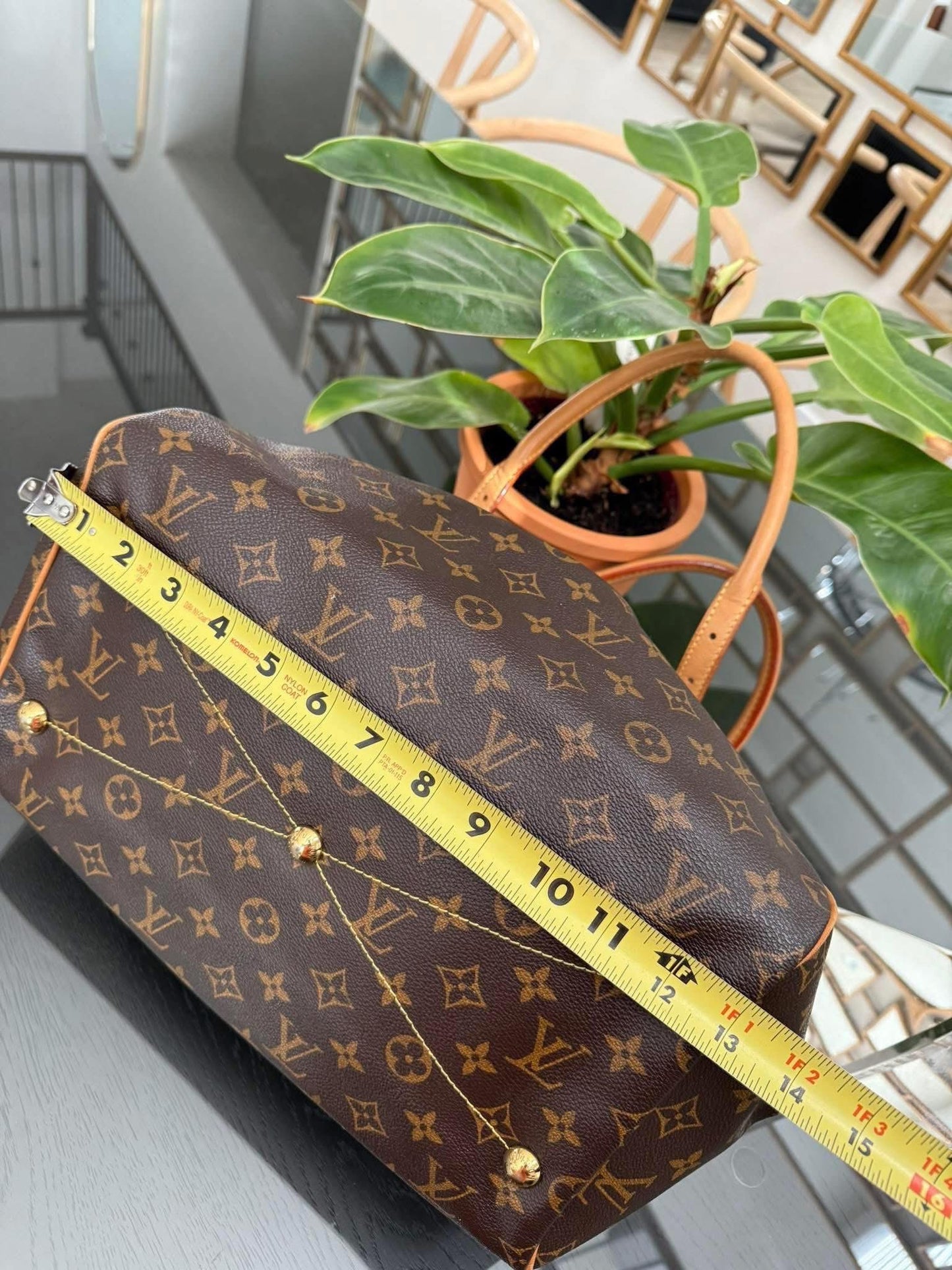 🌺 Tivoli GM in Monogram - 🗓️ Year: 2008