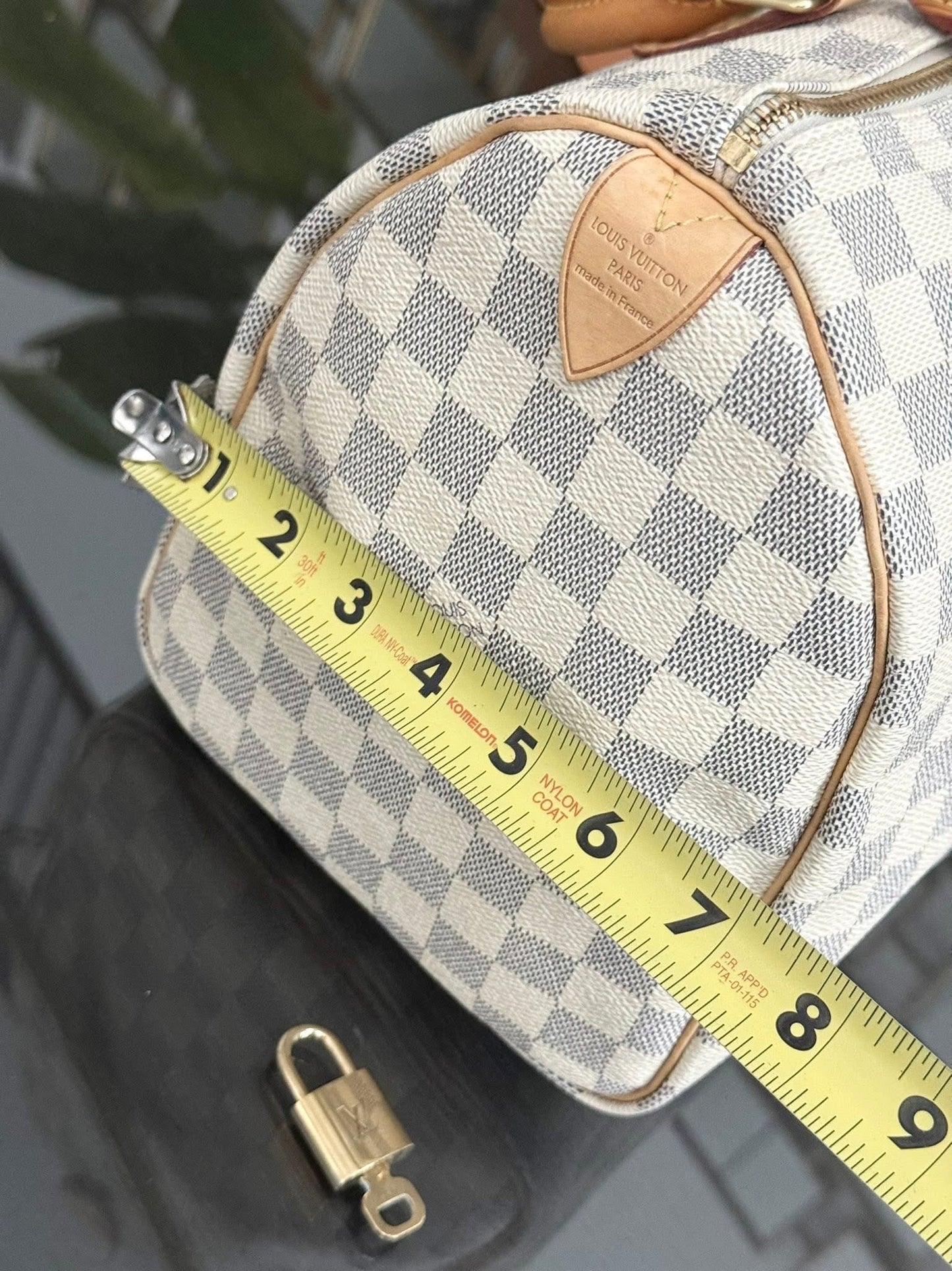 Speedy 30 in Damier Azur with lock 🔐 key, Insert Organizer and Non branded twilly -🗓️ Year 2010