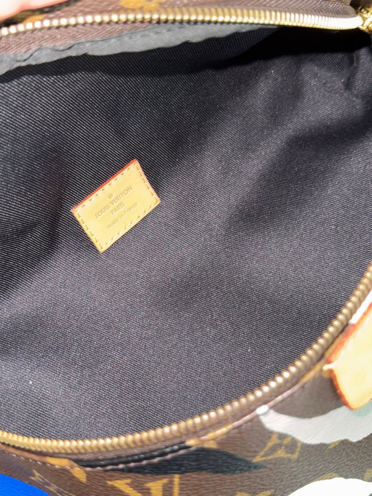 Bumbag Monogram League of Legends with Dustbag, Box and Paper bag 🌺- 🗓️ Year 2019