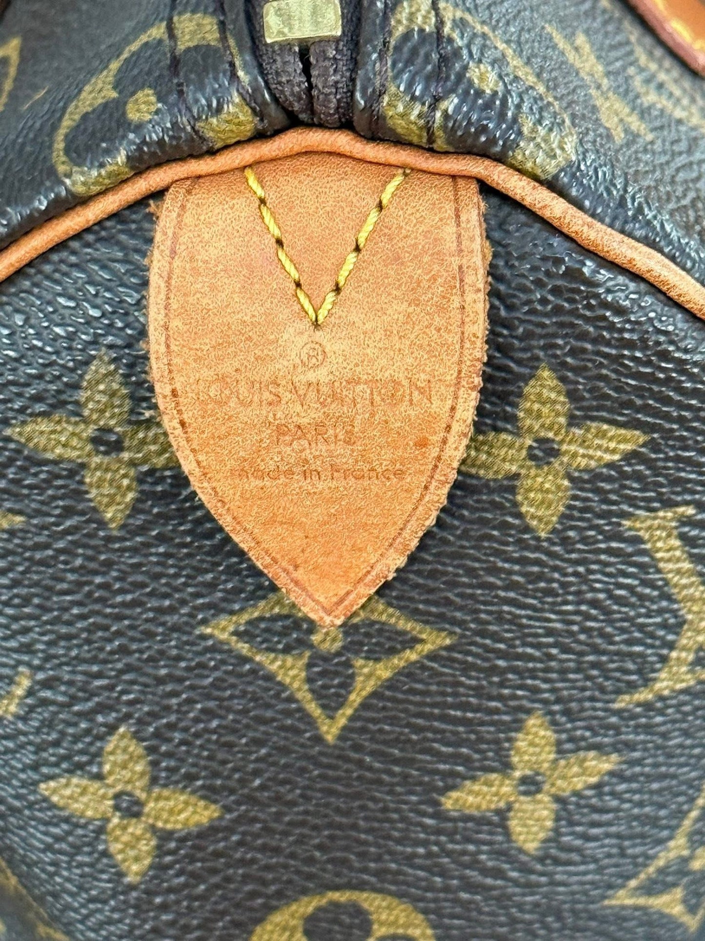 Speedy 25 in Monogram with Lock 🔐 and Key -🗓️ Year: 1994