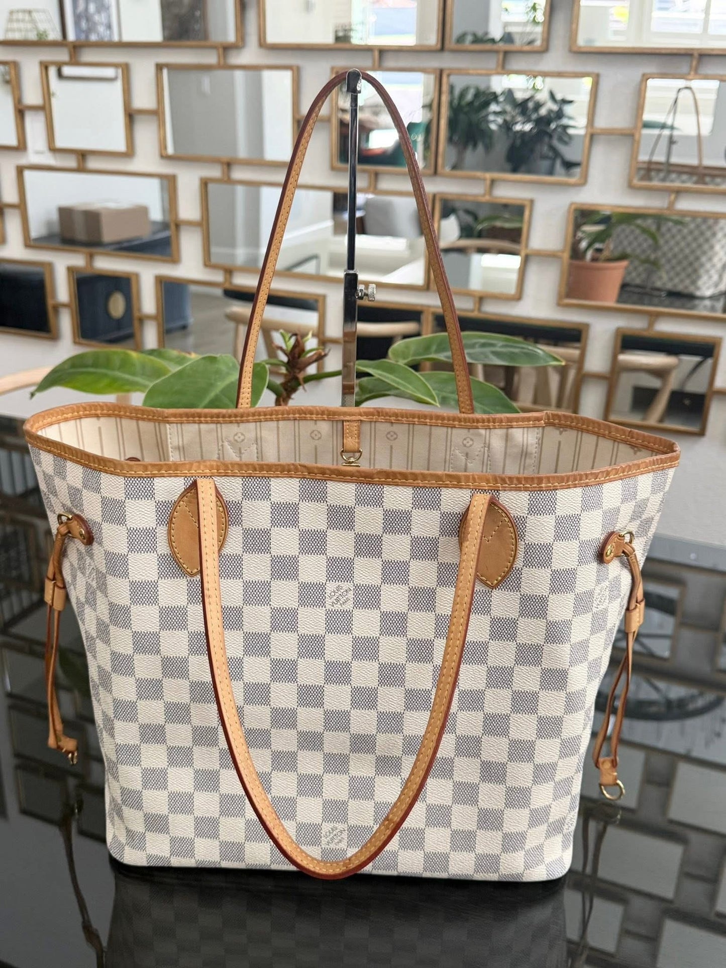 Neverfull MM Azur with Insert Organizer 📅 Year: 2011