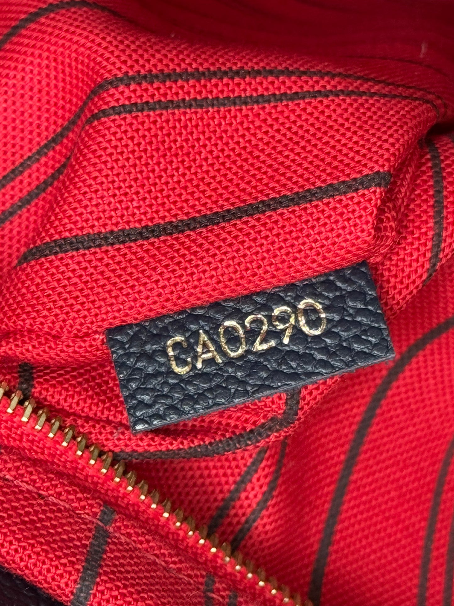 Artsy MM Empriente in Navy Blue with Dustbag- 📅 Year: 2020