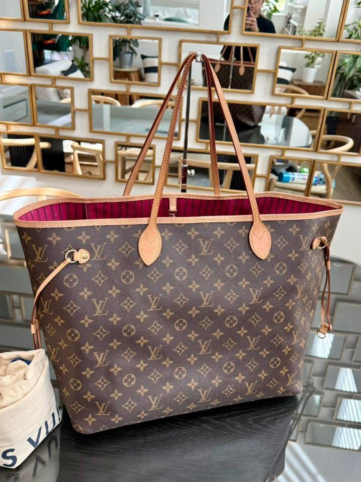 Neverfull GM Monogram in Pivione with Dustbag -🗓️ Year: 2019