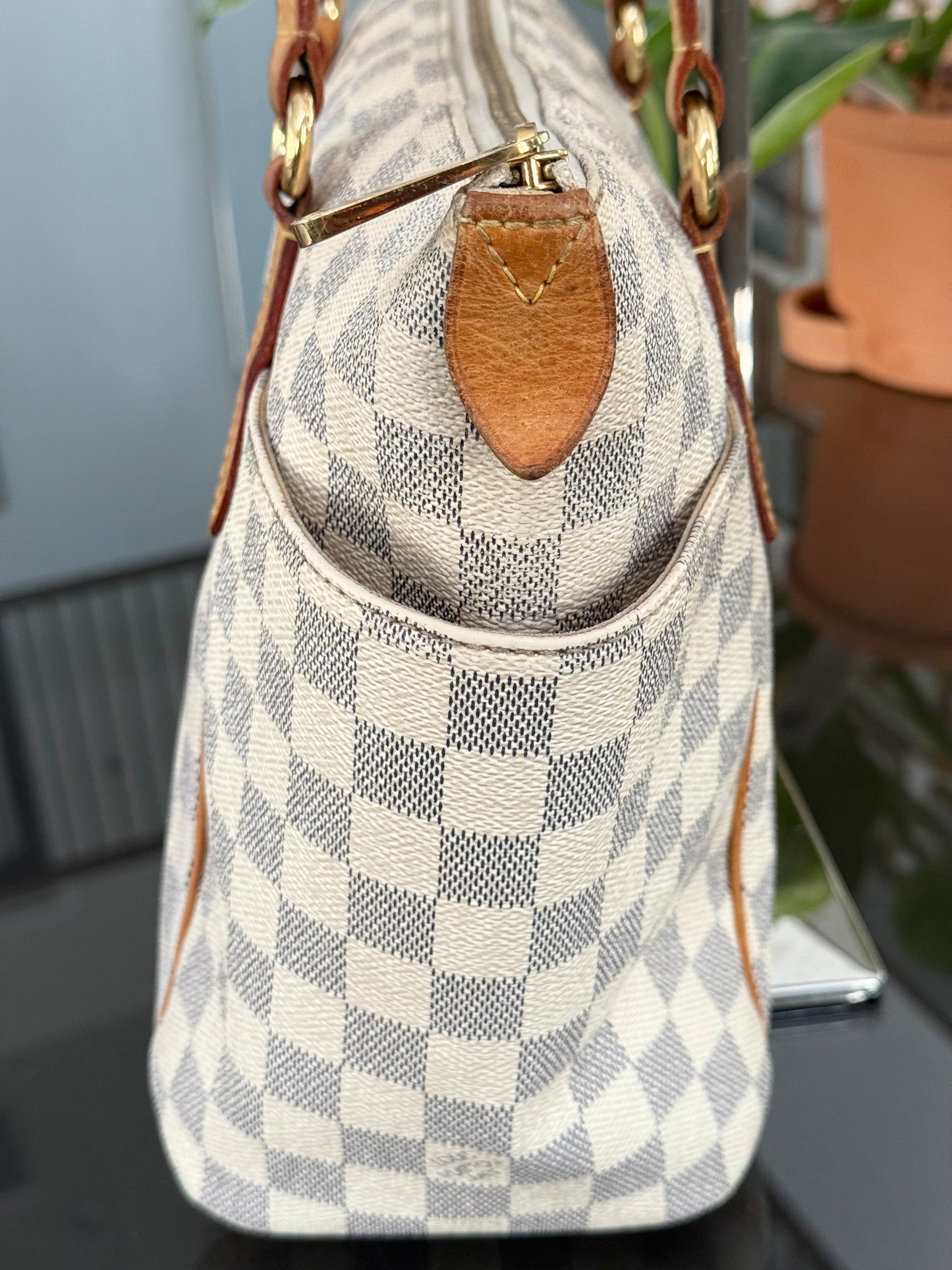 Totally PM Azur with Dustbag 📅 Year: 2011