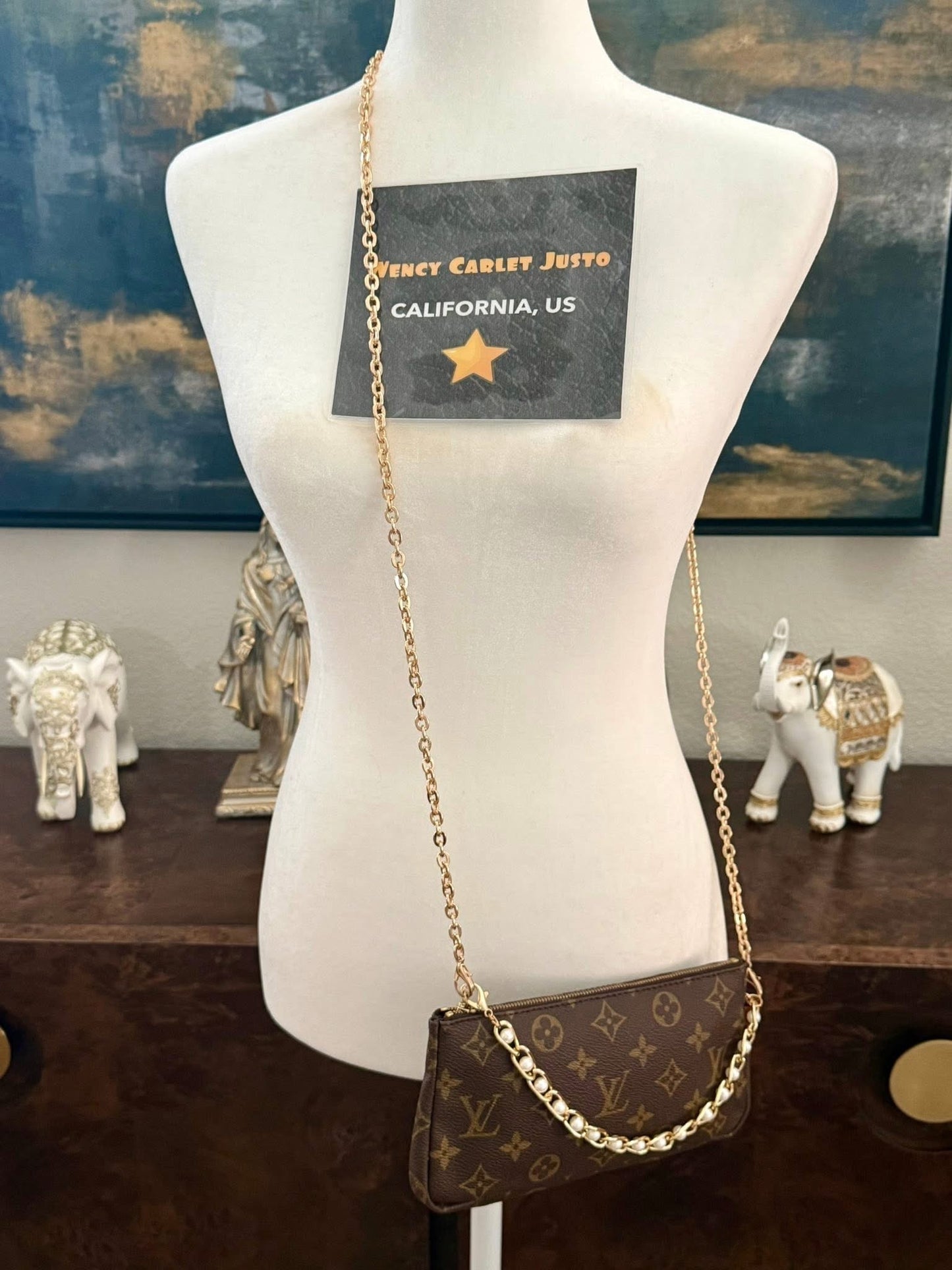 Sac Shopping Pouch with Non branded Chain -🗓️