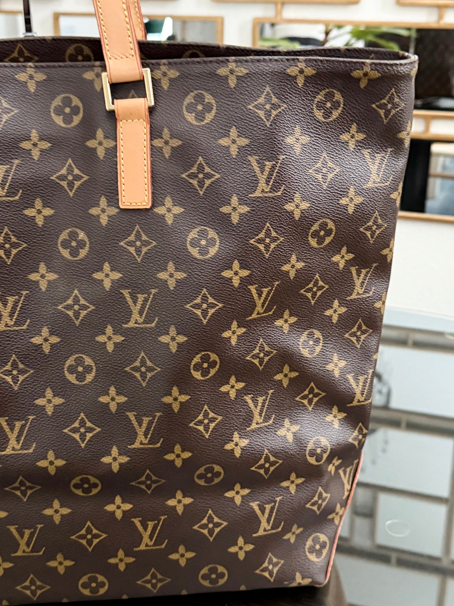 Cabas Alto in Monogram 🗓️ Year: 2002