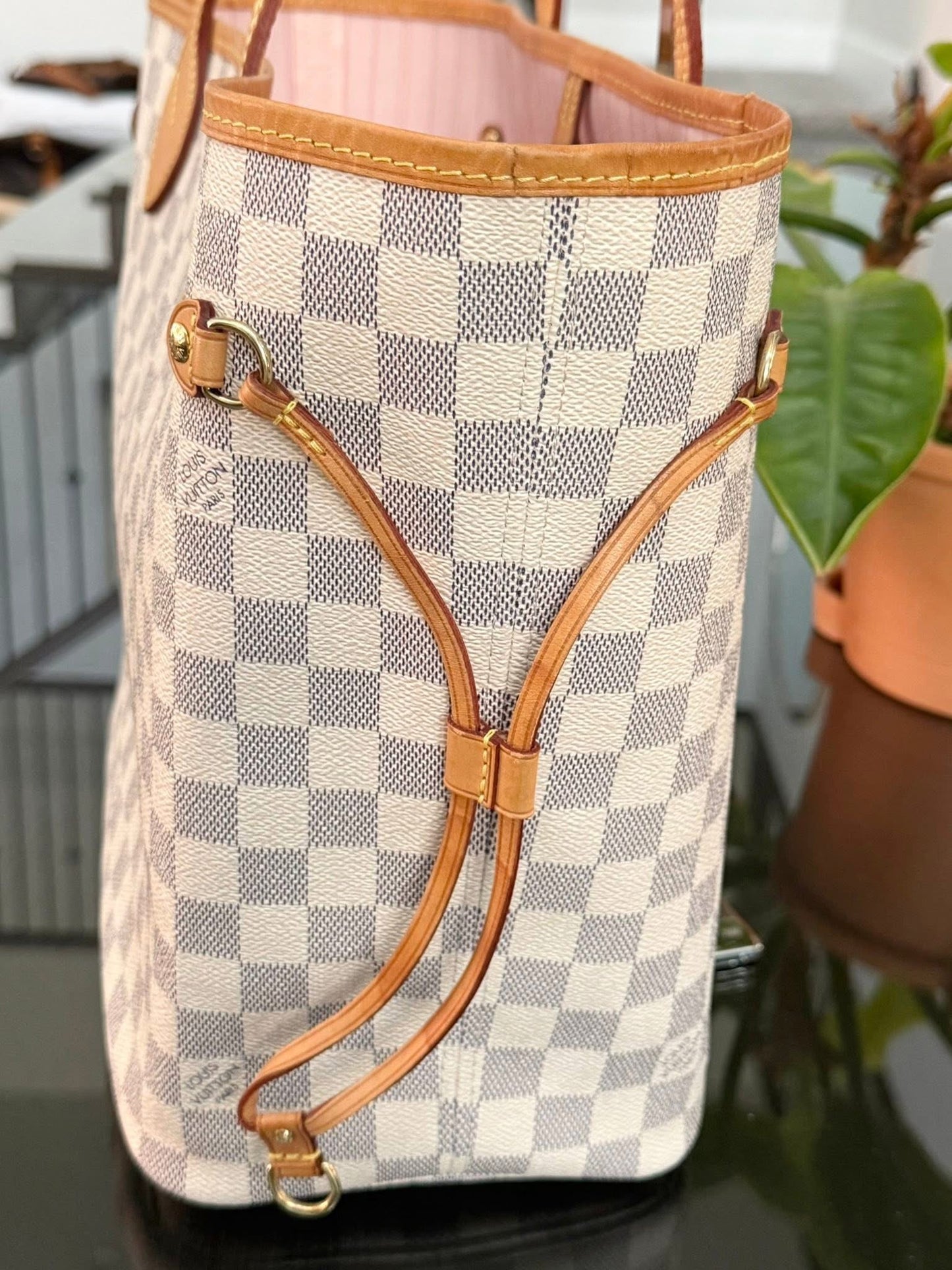 Neverfull MM Azur in Rose Ballerine with Dustbag and Insert Organizer 📅 Year: 2017