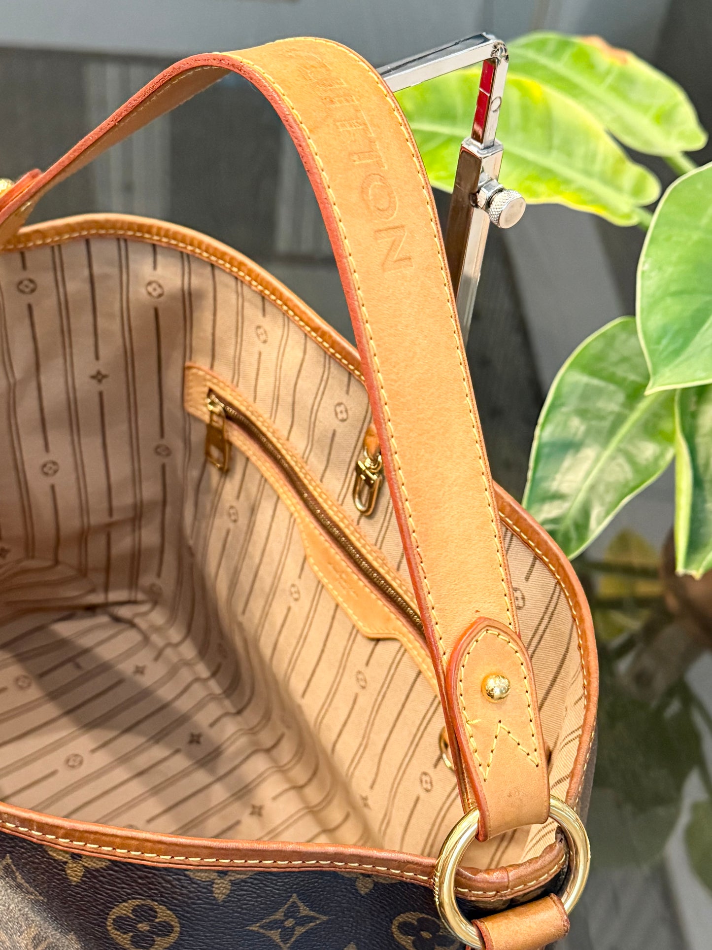 Delightful PM with Dustbag 📅 Year: 2012