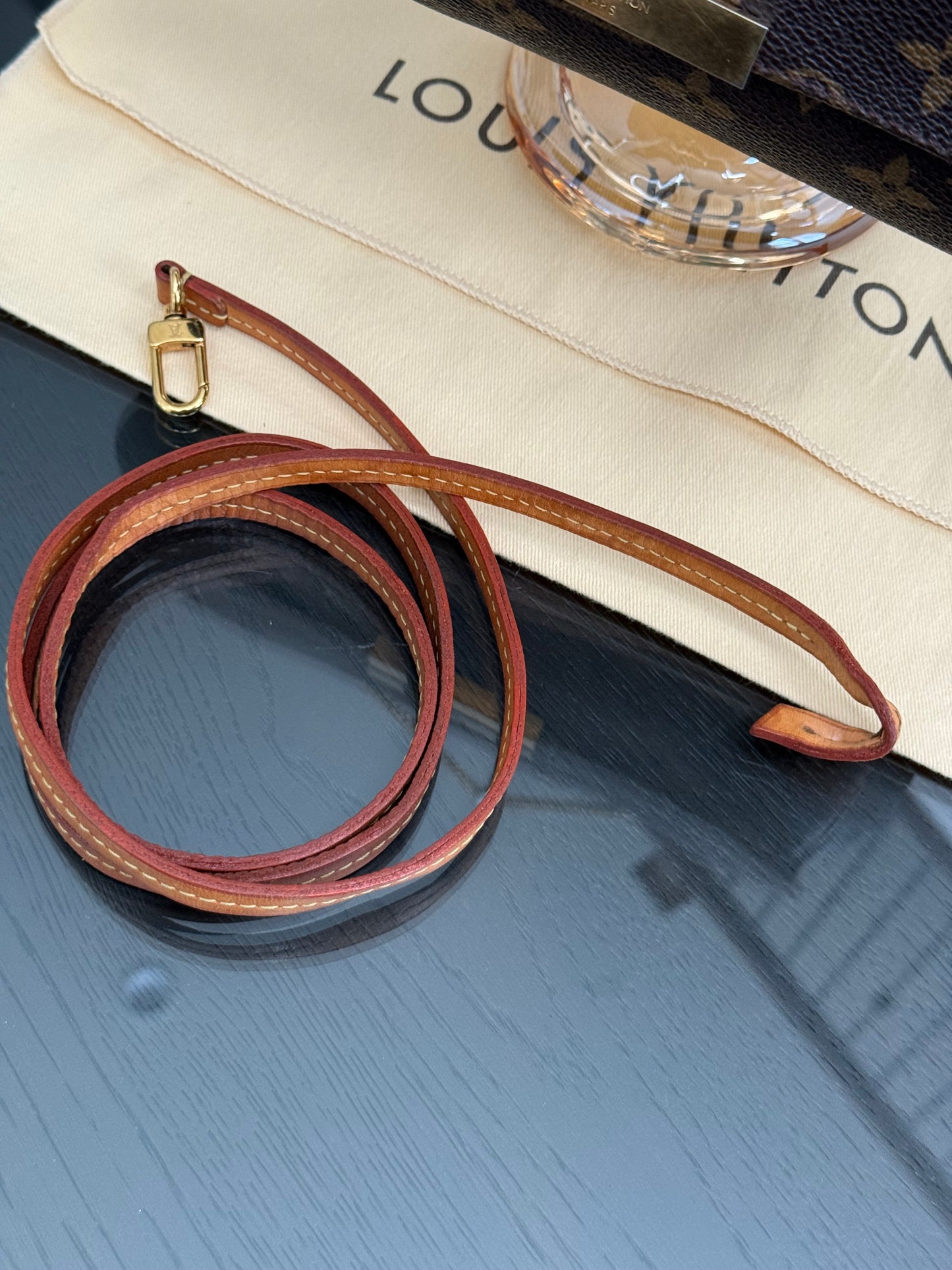 Favorite MM in Monogram with Original Strap, Dustbag, Box, Paper Bag and Insert Organizer -🗓️ Year: 2015