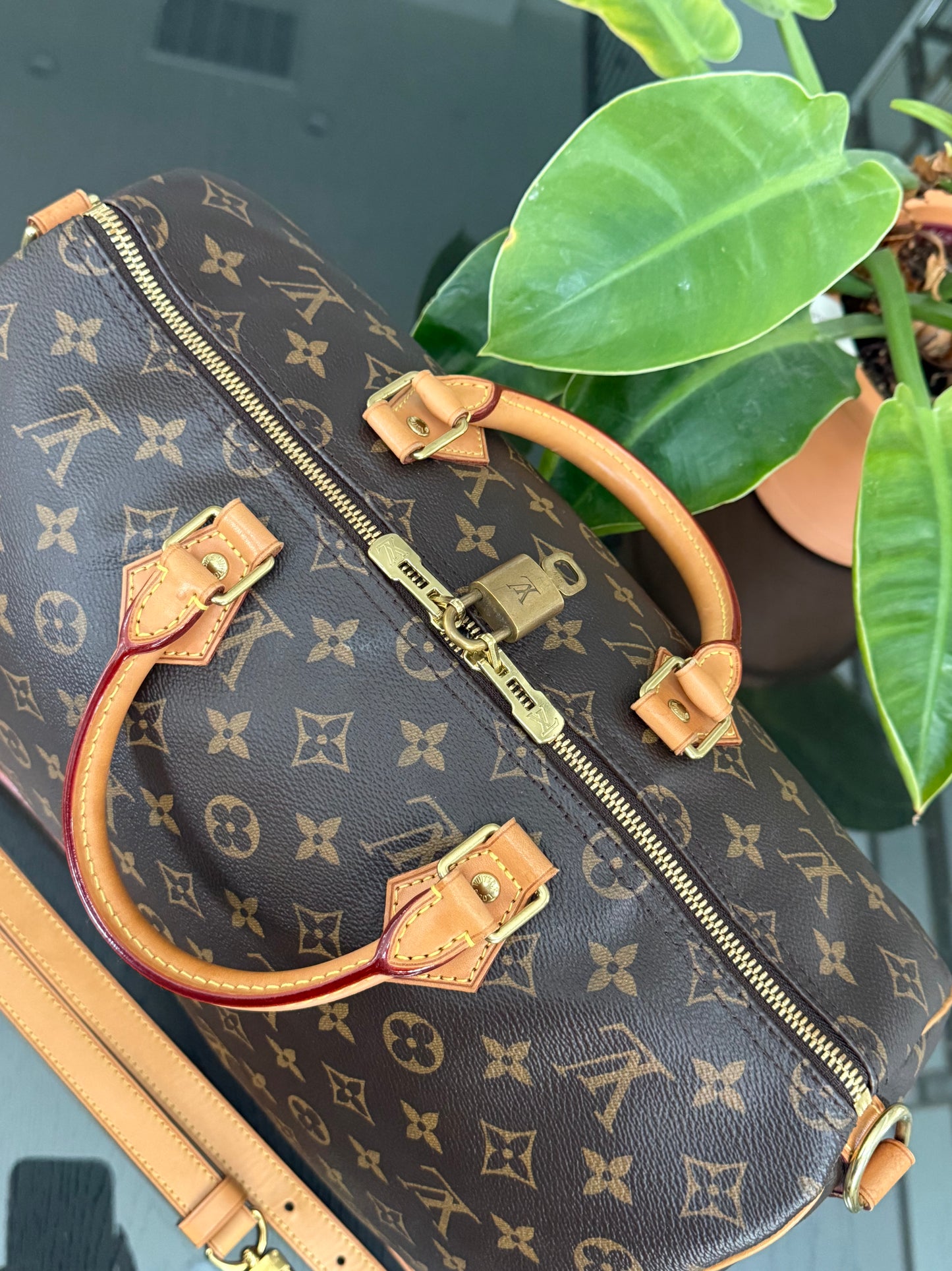 Speedy 35 Bandoulier with lock 🔐 key, Dustbag and Insert Organizer -🗓️ Year: 2015