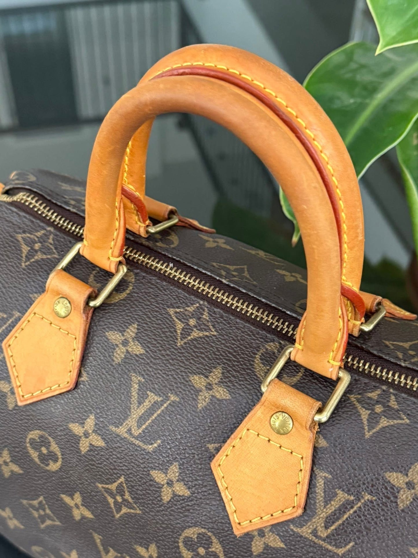 Speedy 25 in Monogram with Lock 🔐 and Key 🗓️ Year: 2005