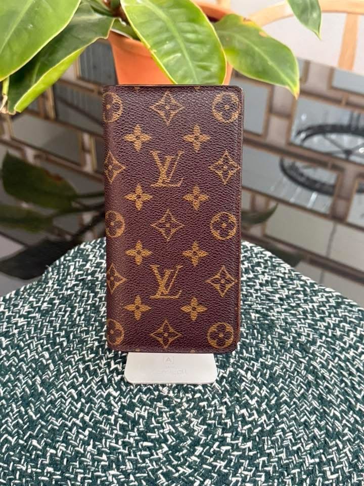 Monogram Brazza Wallet 🗓️ Year: 2012