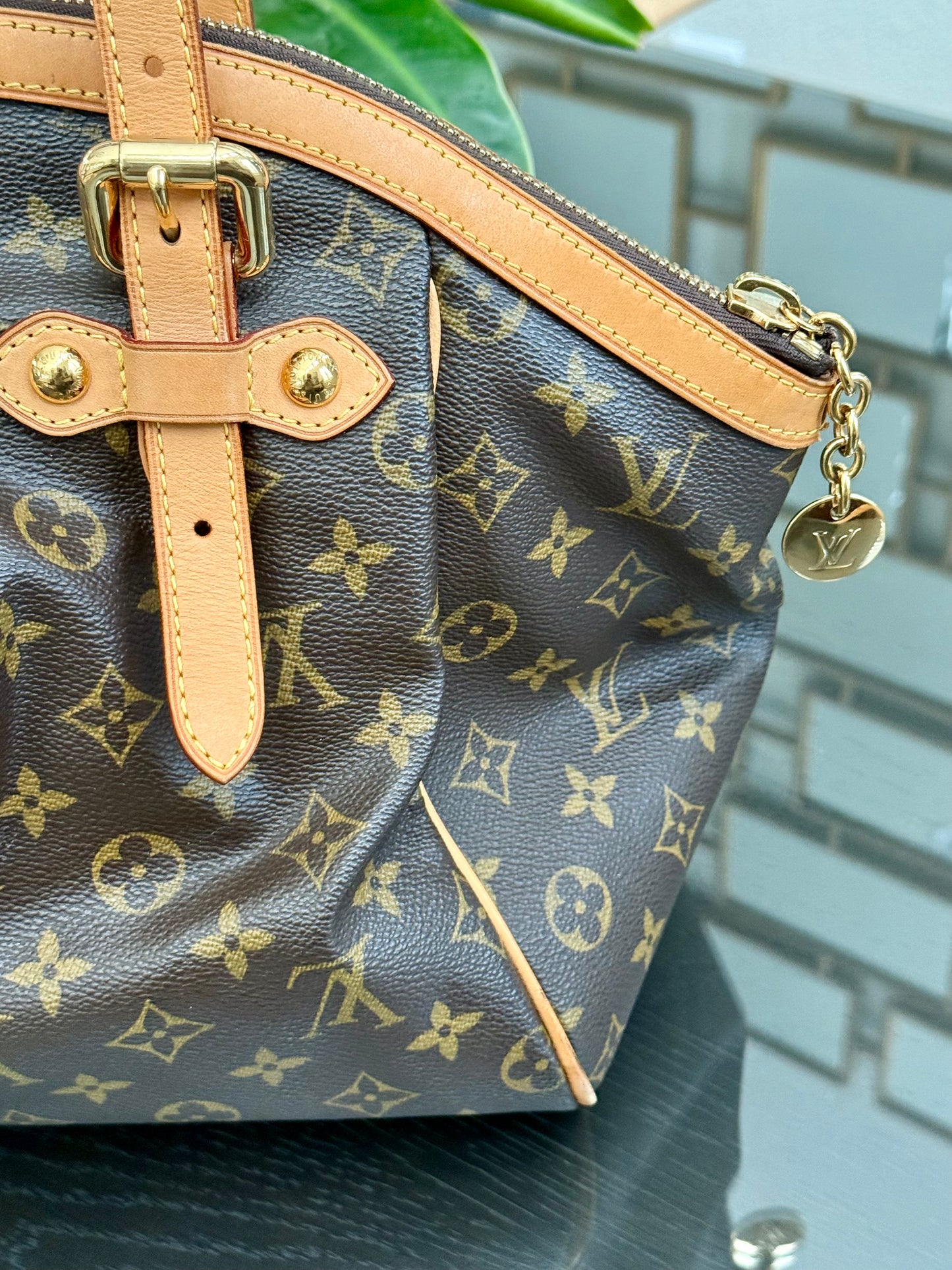 🌺 Tivoli GM in Monogram - 🗓️ Year: 2008