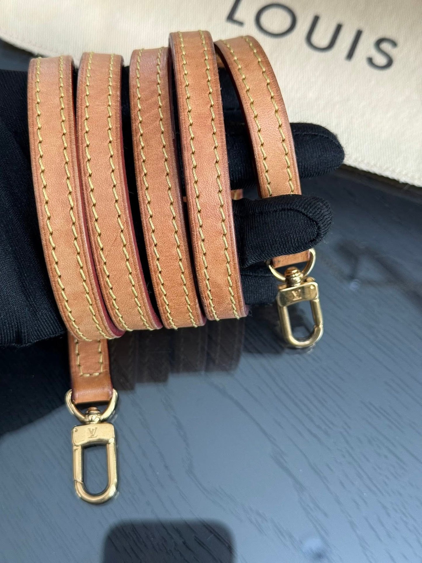 Eva Clutch with Original Strap,Box Dustbag and Insert Organizer 🗓️ Year: 2012