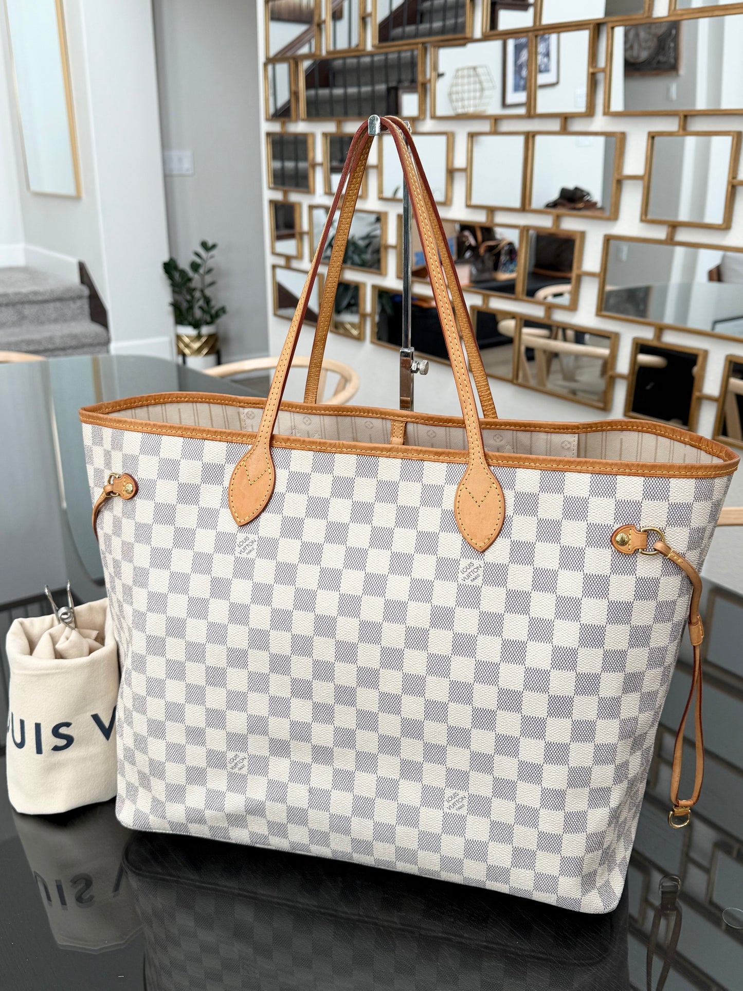 Neverfull GM in Azur with Dustbag Insert Organizer 🗓️ Year: 2011