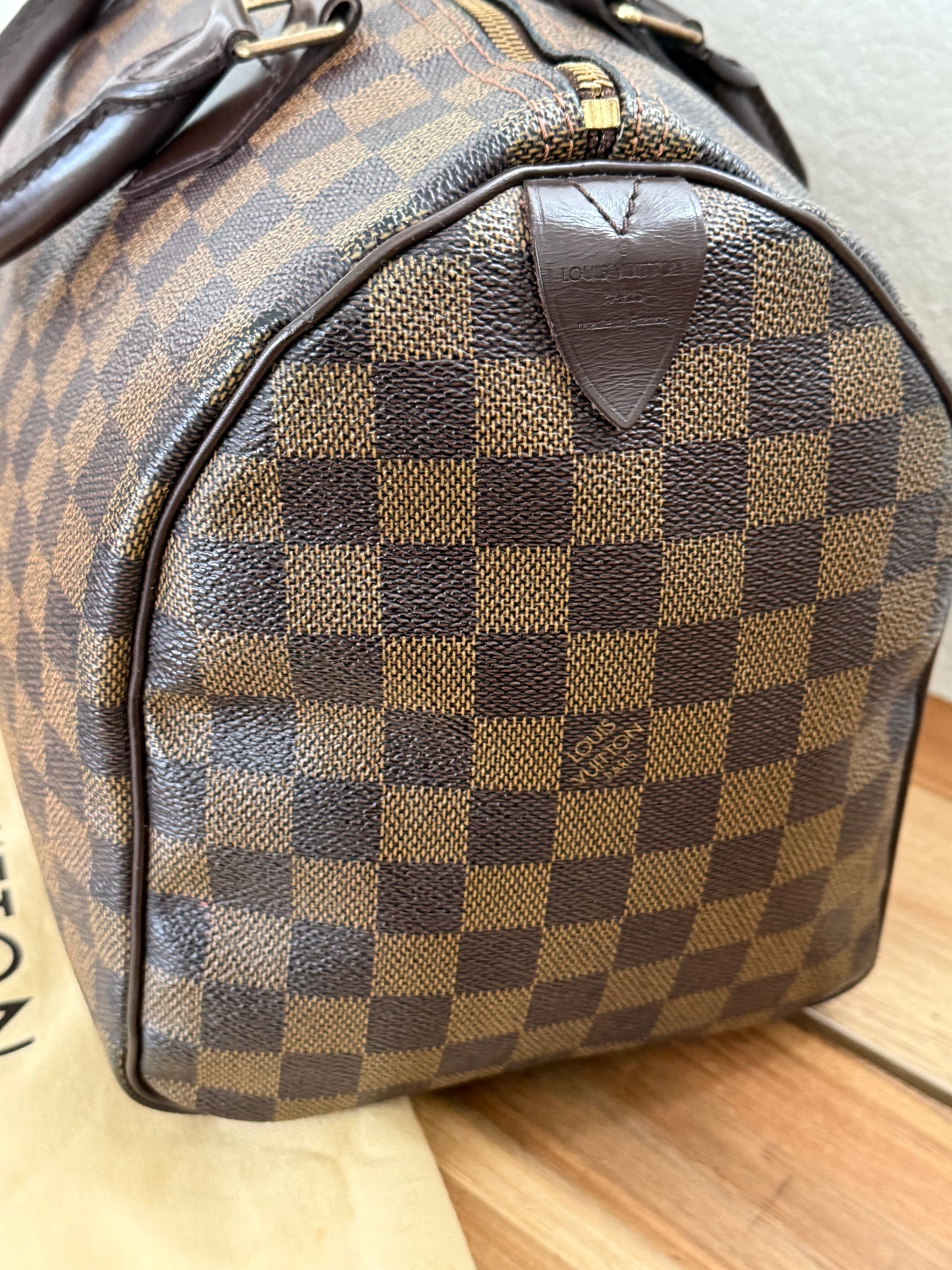 Speedy 30 in DE with 🔐 Lock & Key and Dustbag - 📅 Year: 2008