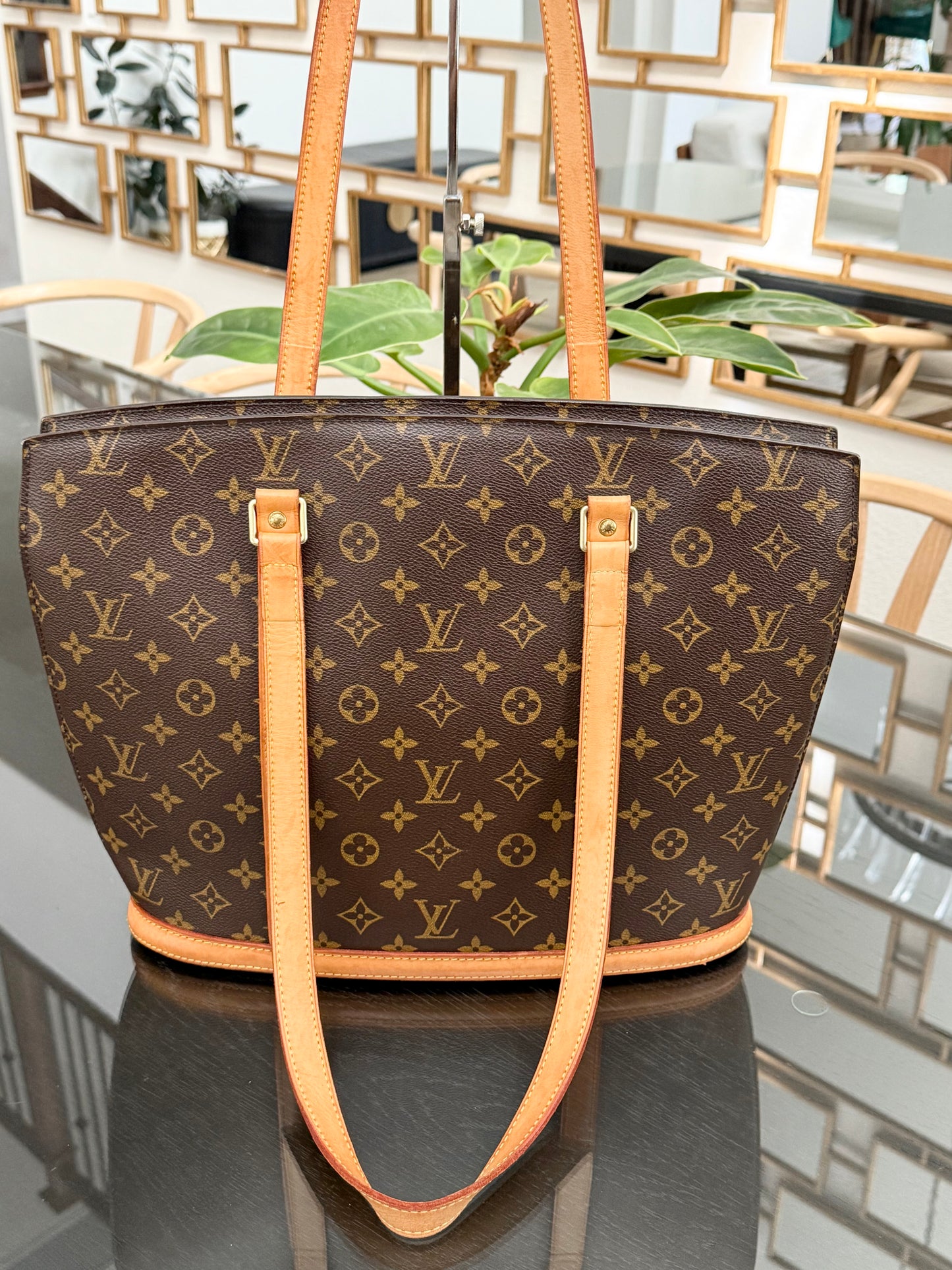 Babylone -🗓️ Year: 2004