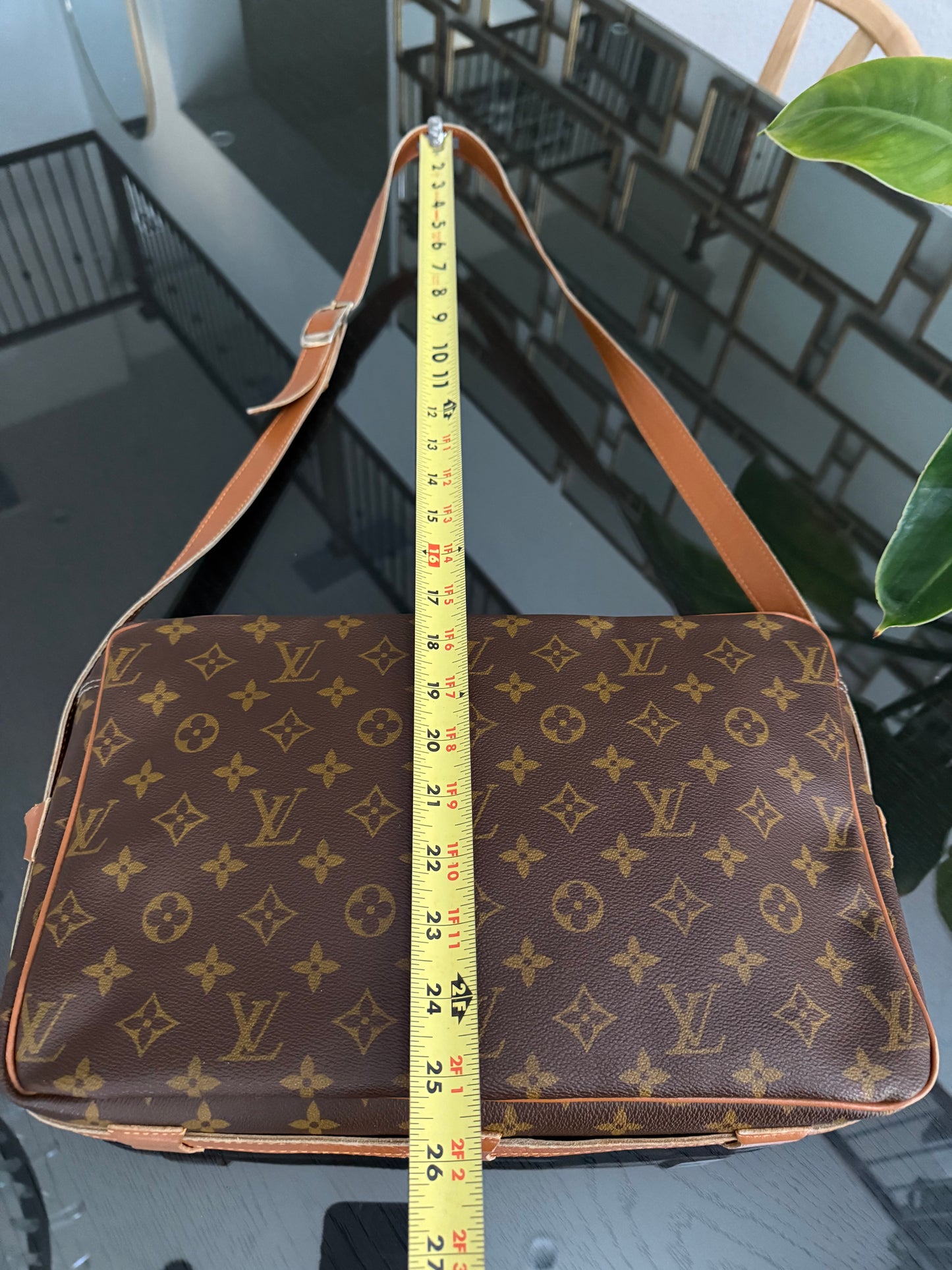 French Company Sac Bandoulier 35 🗓️