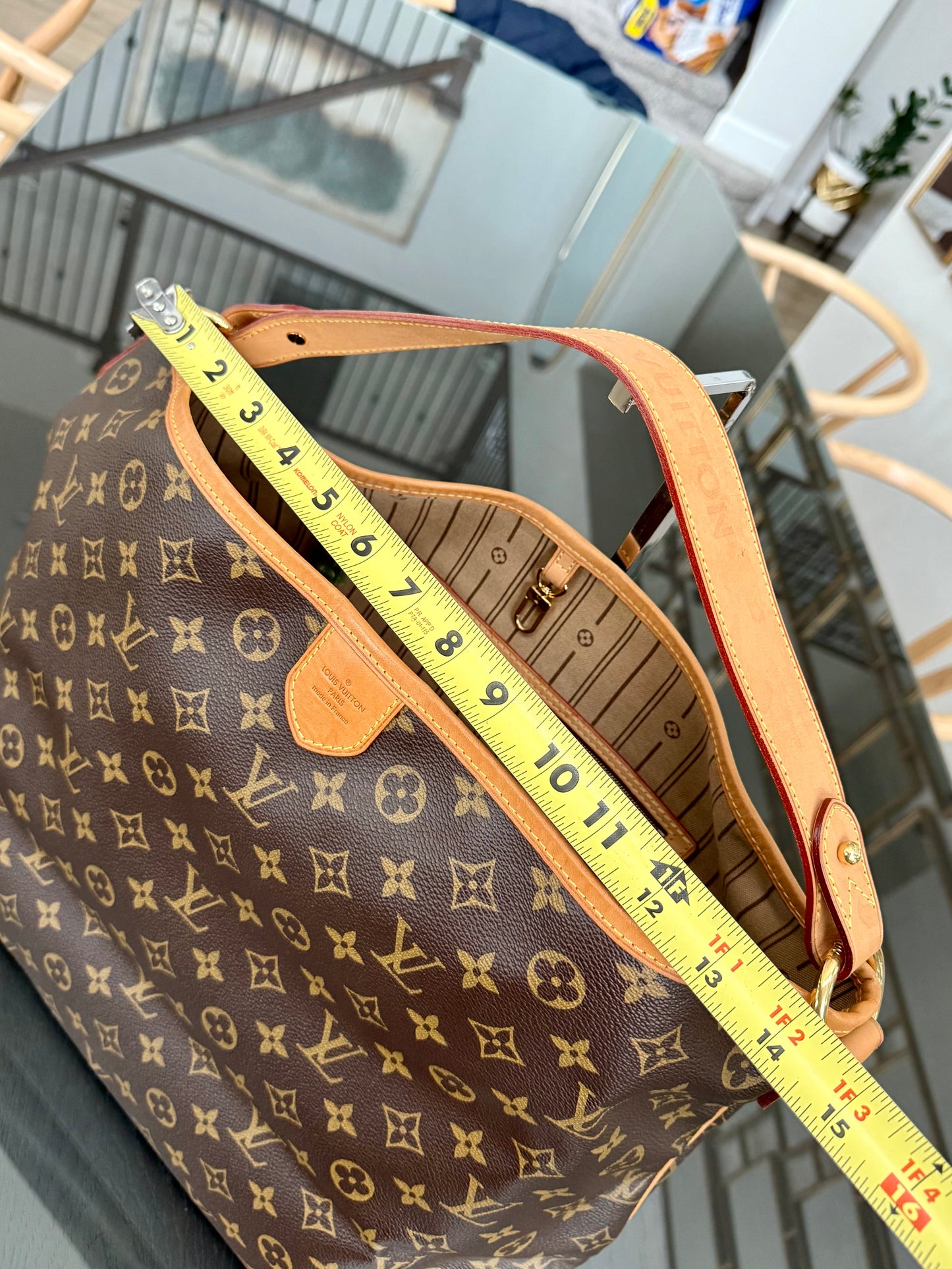 Delightful MM with Dustbag 📅 Year: 2010