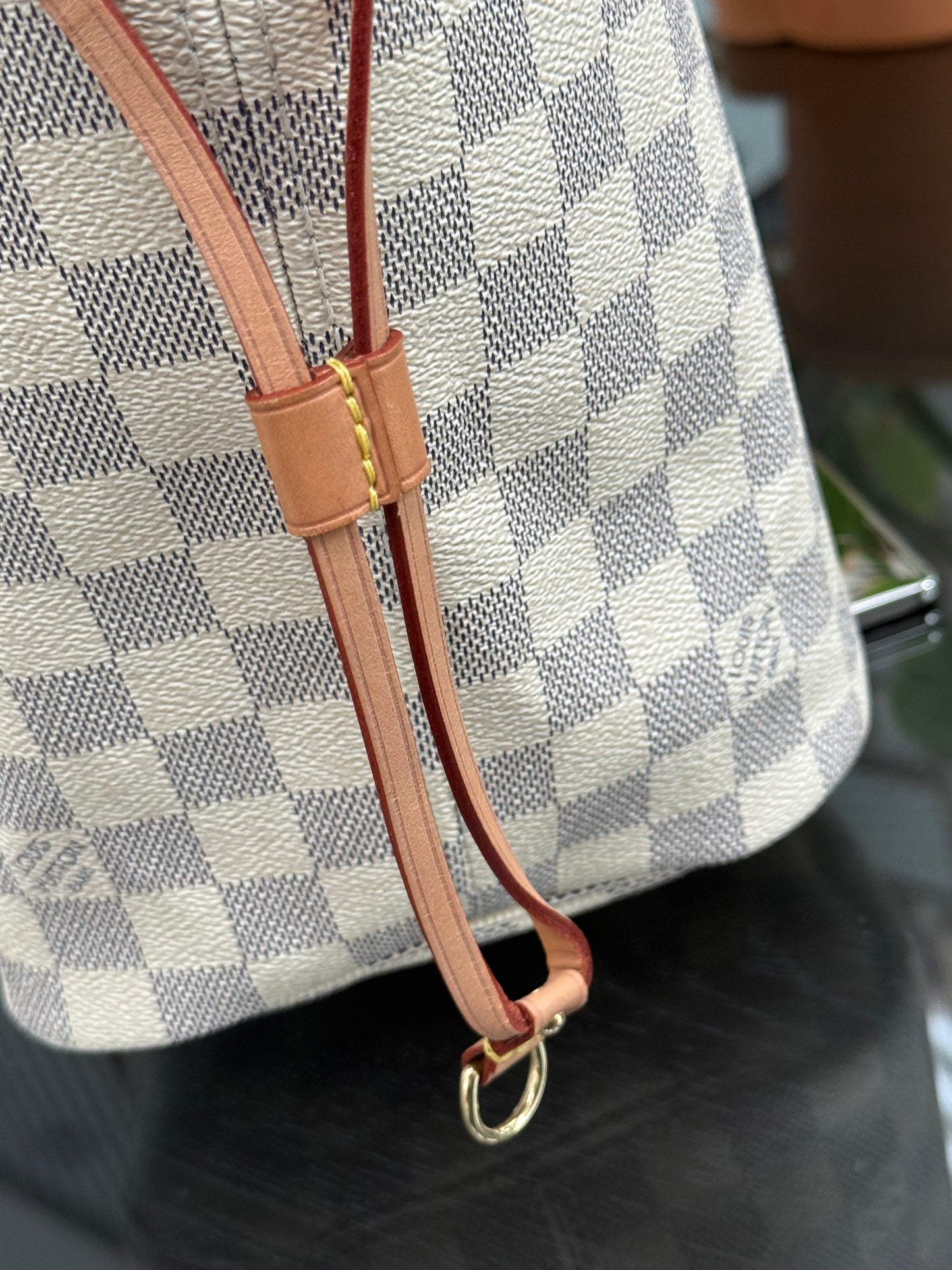 Neverfull MM Azur in Rose Ballerine with Dustbag 📅 Year: 2020