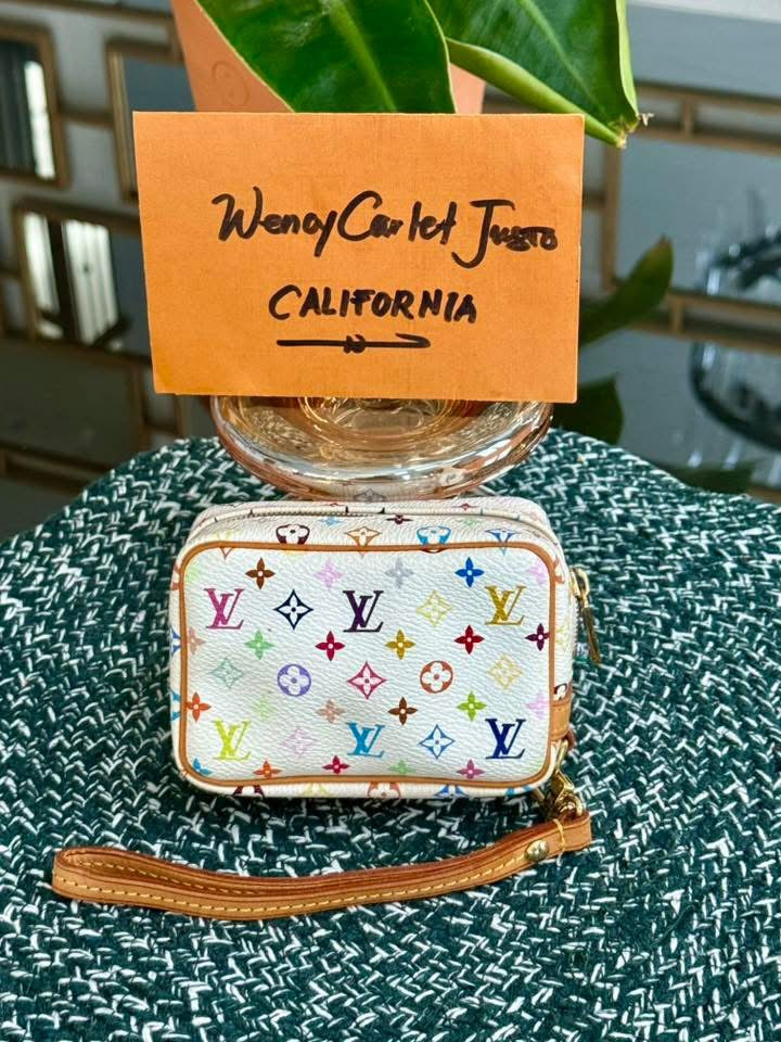 Multicolor Wapity Wristlet 🗓️ Year 2005