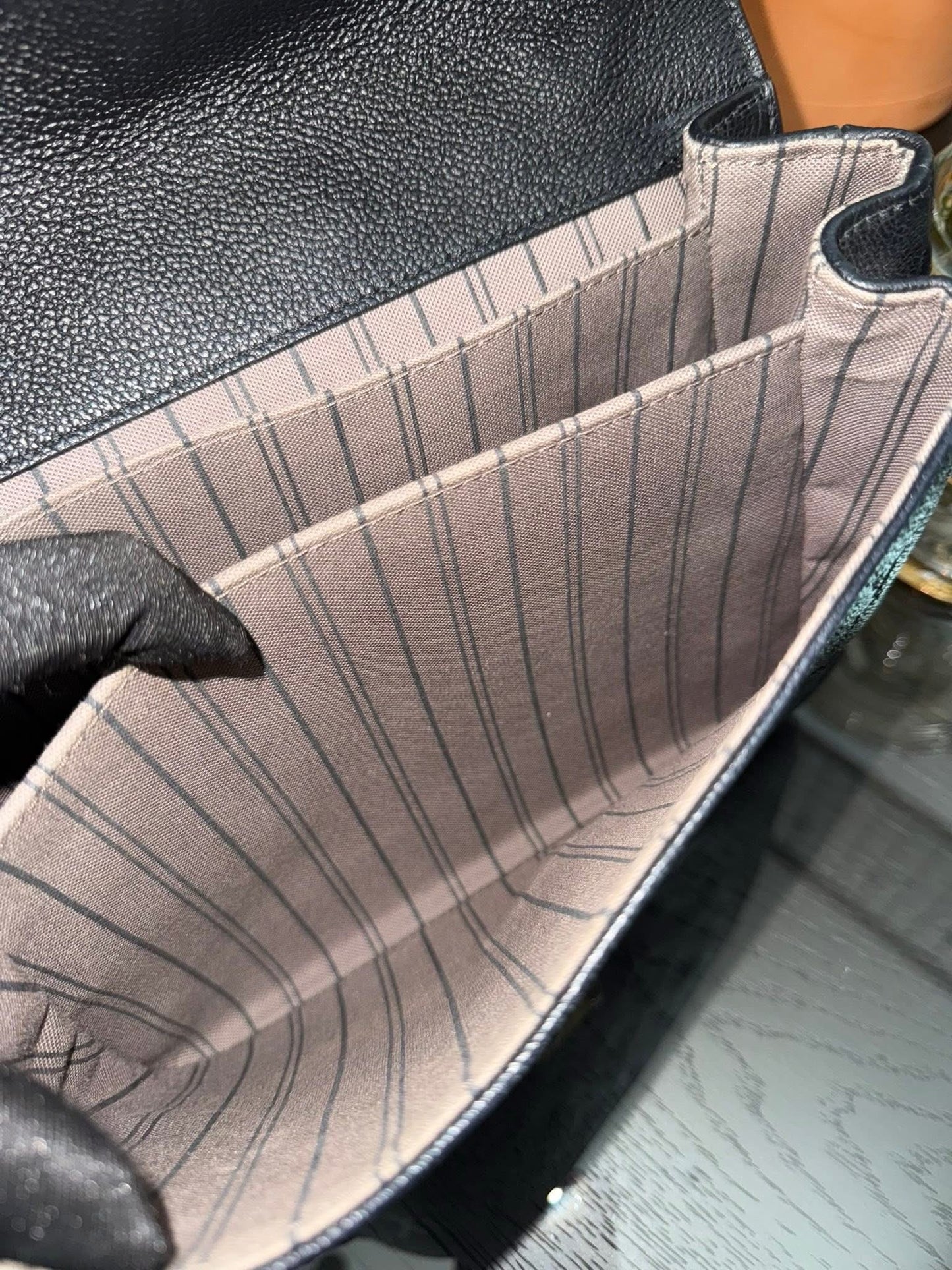 Pochette Metis Emptiente Noir with Box, Dustbag, Insert Organizer, Box and Paper bag -Microchip & Authenticed