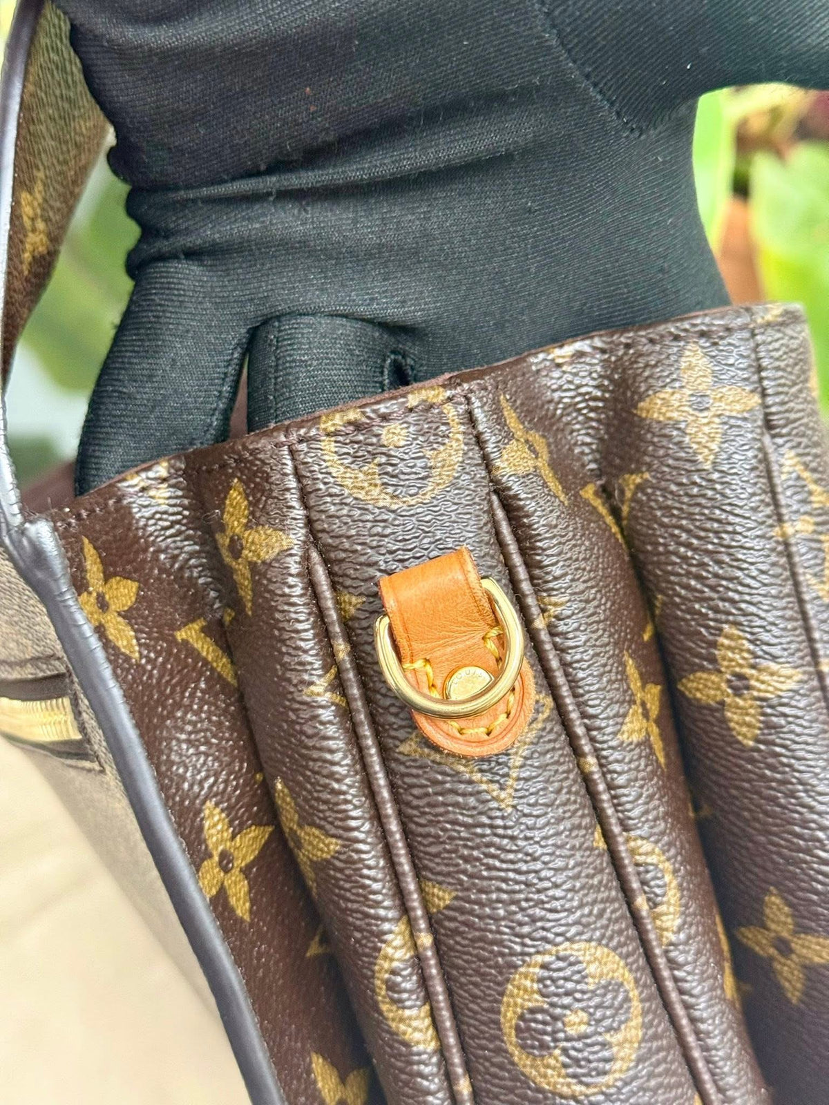 Pochette Metis in Monogram with Original Strap, Box, Dustbag and Paper bag 🗓️ Year 2017